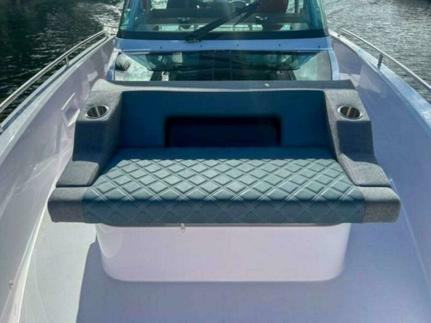 2024 Axopar 37 Sun Top - Image 10