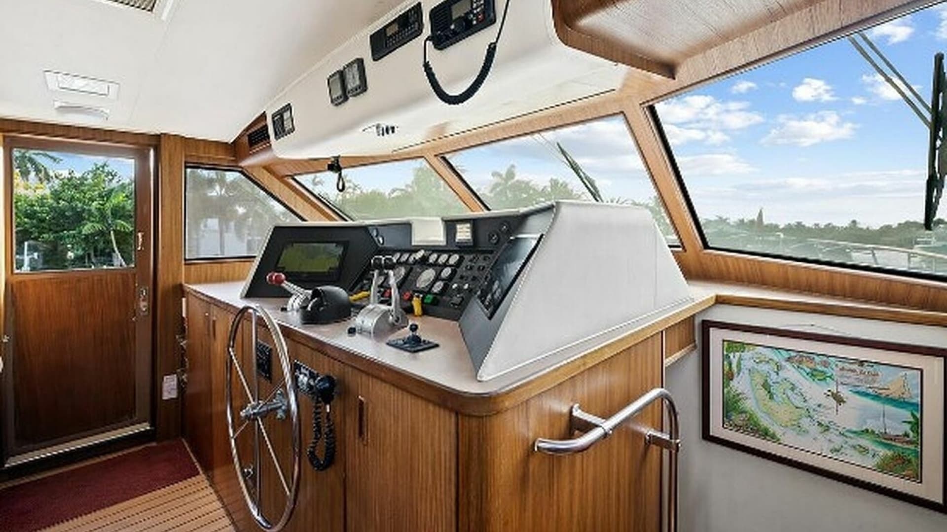 1989 Hatteras Motor Yacht - Image 11