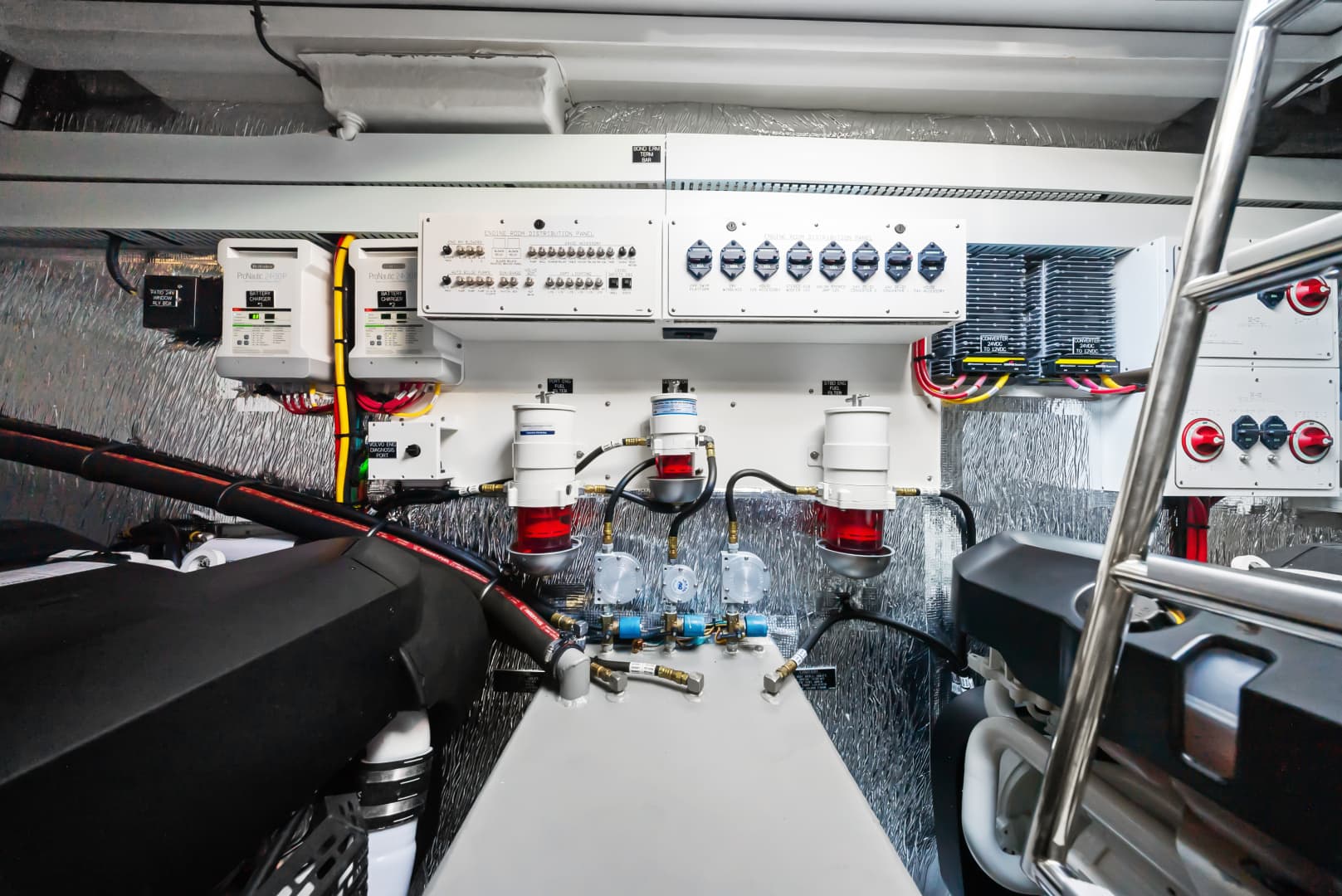 2025 Cruisers Yachts 50 Cantius - Image 87
