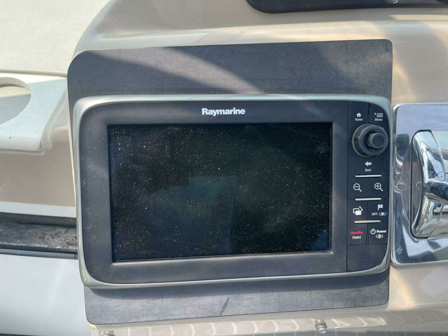 2006 Carver 36 Mariner - Image 10