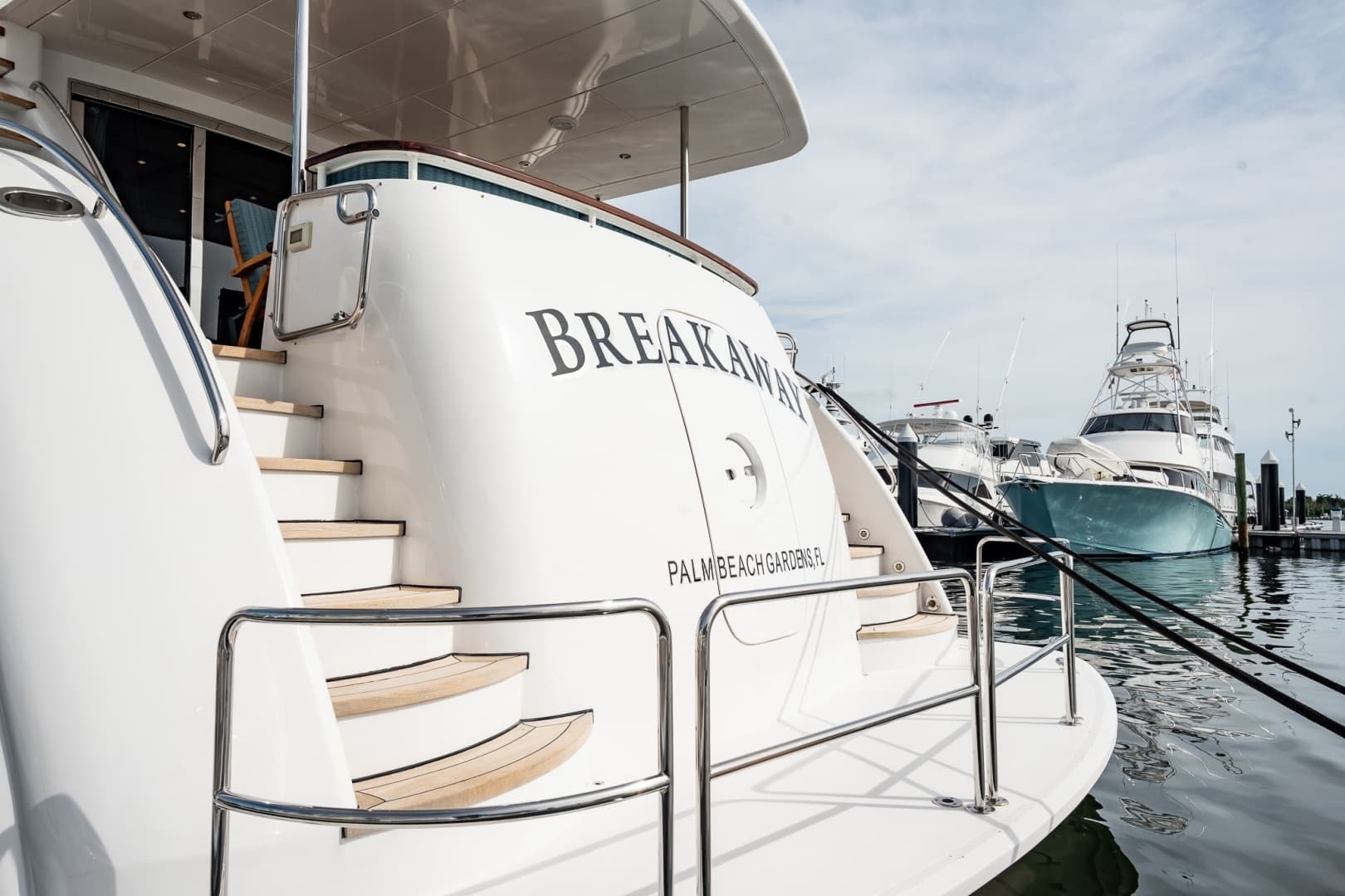 2012 Hatteras — - Image 167