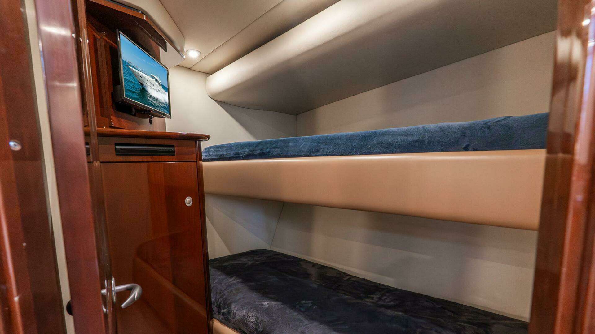 2008 Sea Ray Sundancer 60 - Image 14