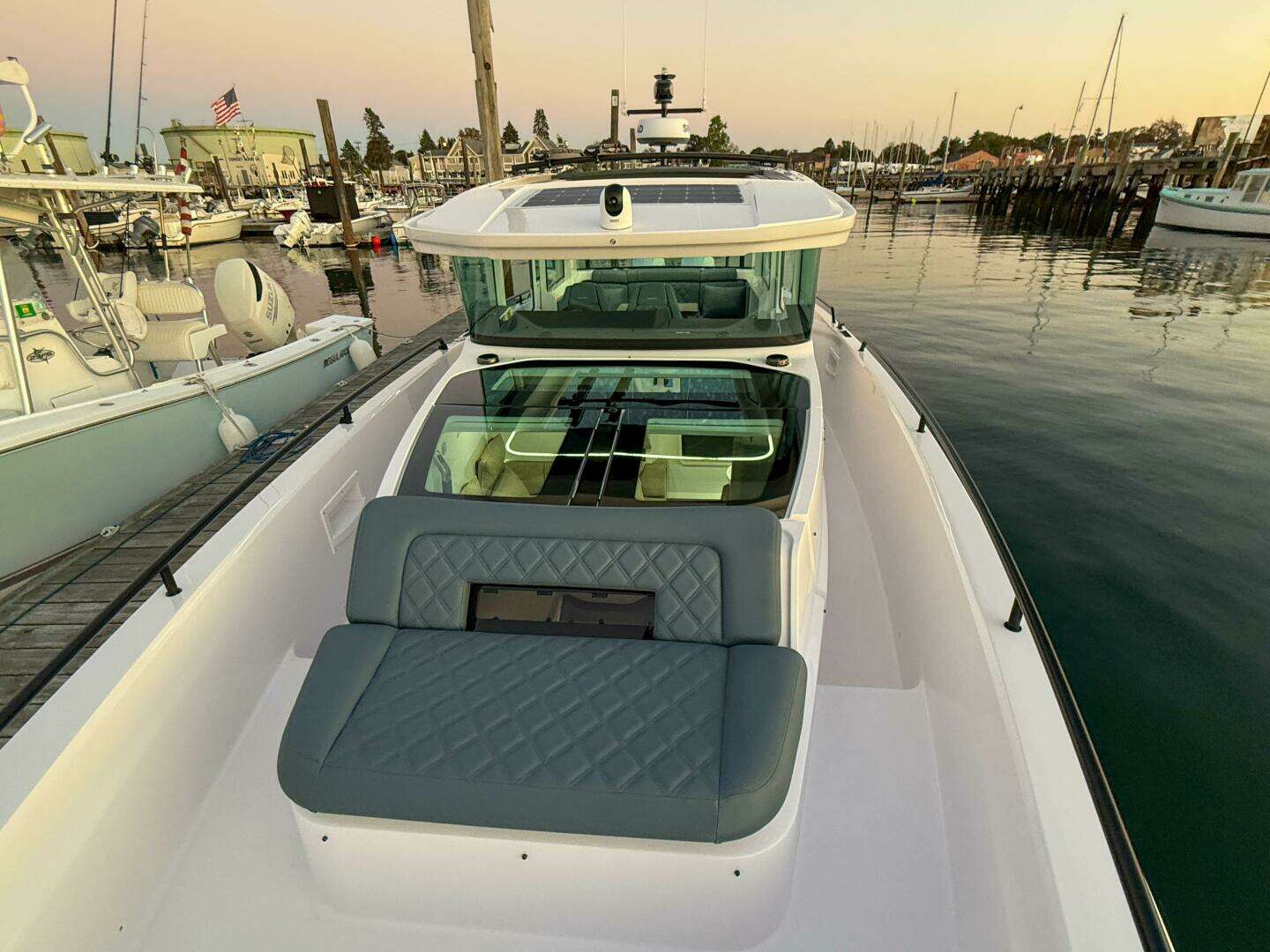2022 Axopar 37 XC Cross Cabin - Image 17