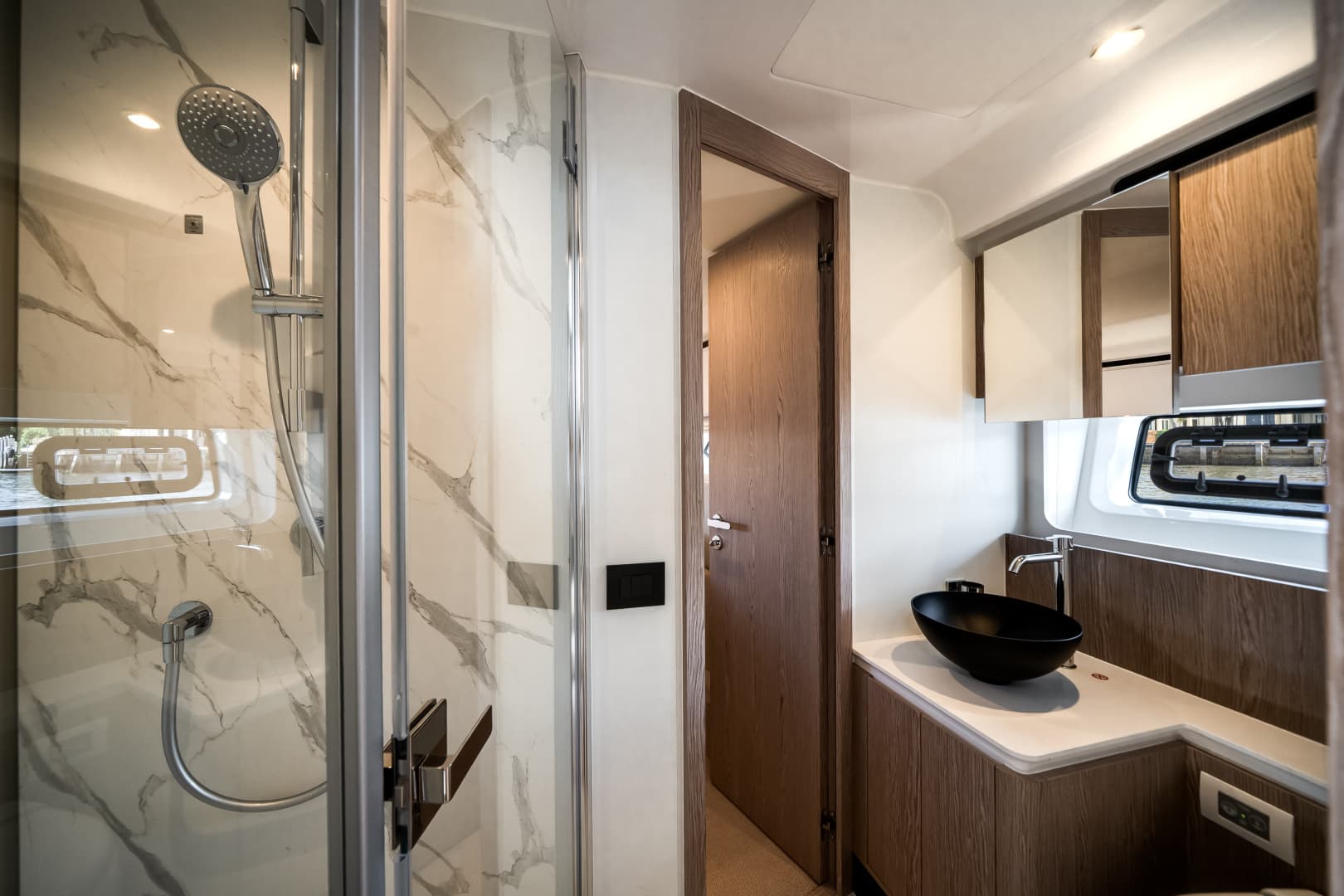 2026 Azimut Fly 53 - Image 45