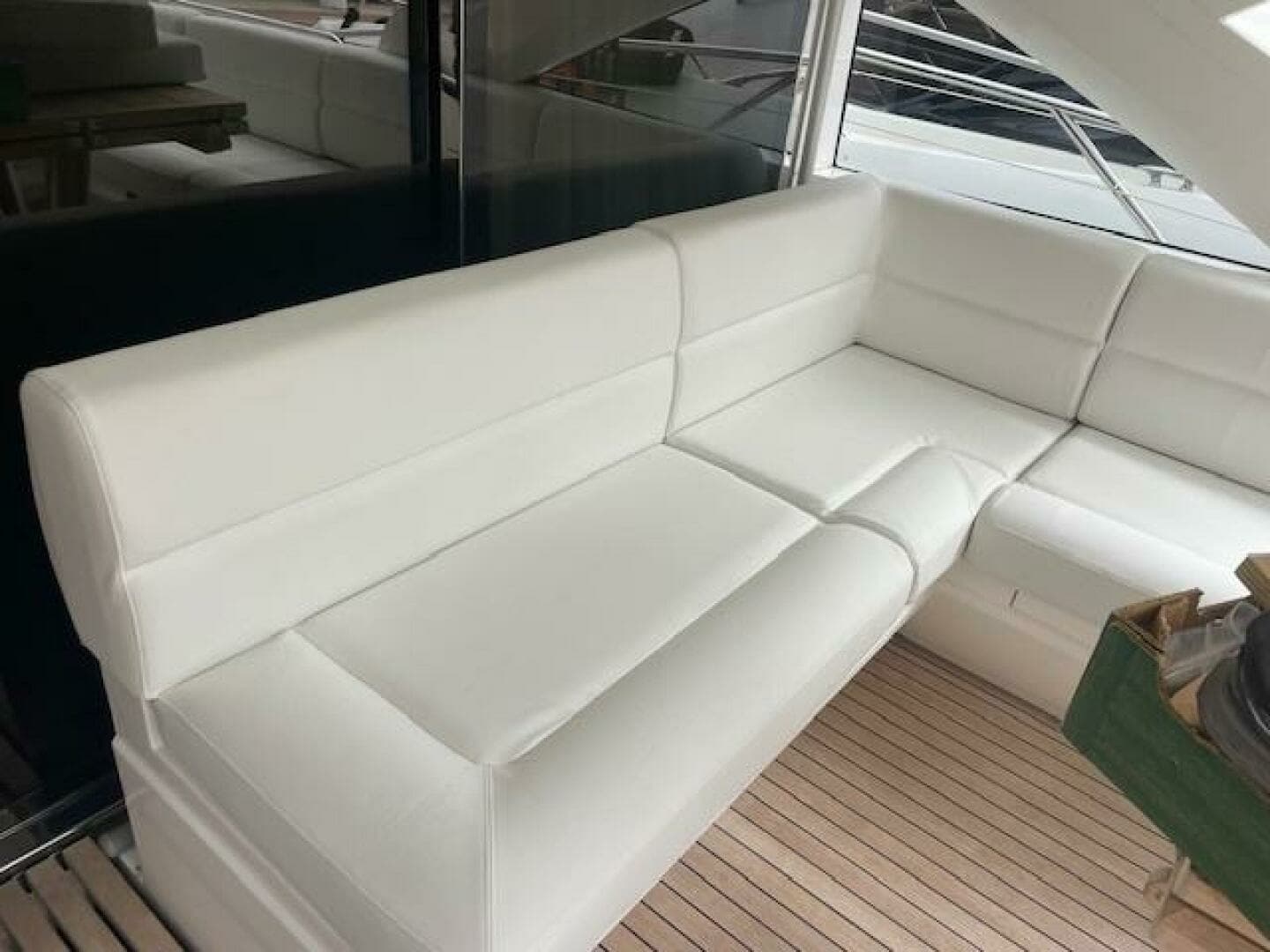 2015 Sunseeker Sport Yacht 68 - Image 39