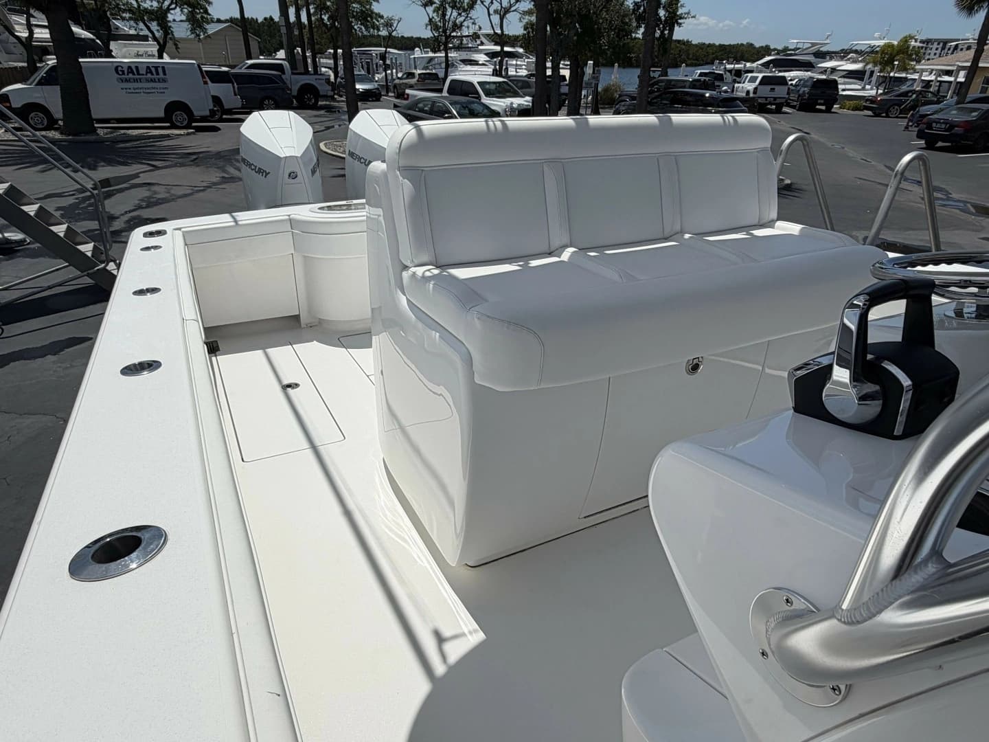 2023 Valhalla Boatworks V33 - Image 7