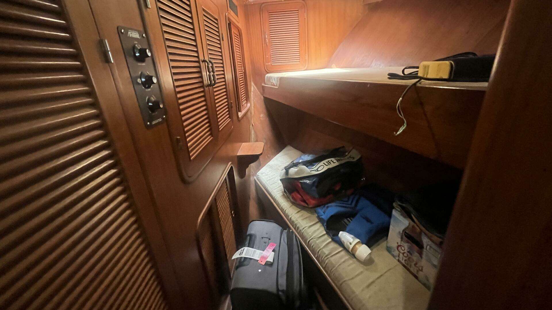 1986 Marine Trader Med Yacht 62 Yachtfish - Image 96