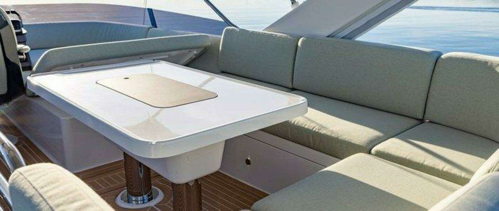 2026 Nimbus 495 Flybridge - Image 11