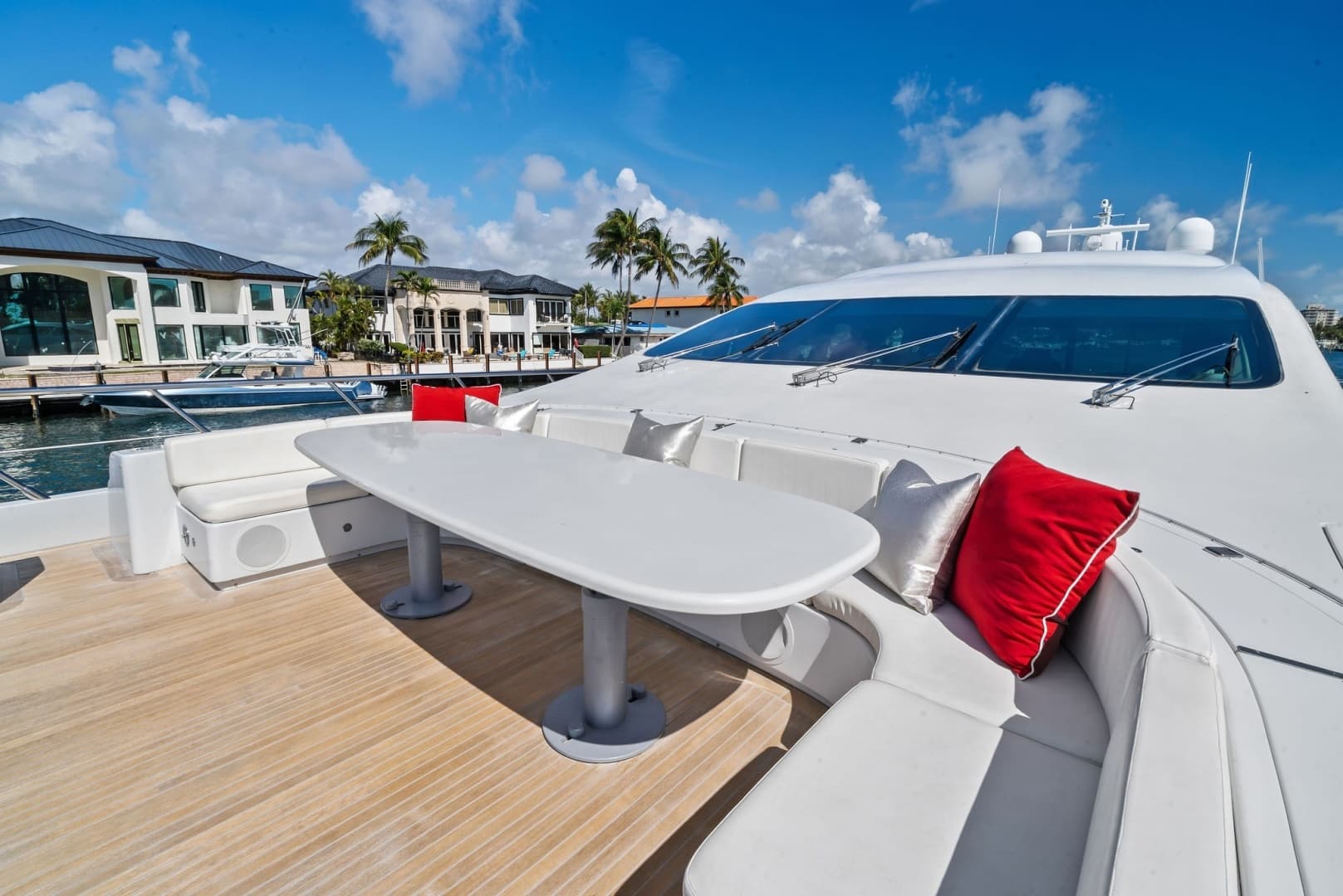 2005 Mangusta 130 - Image 19