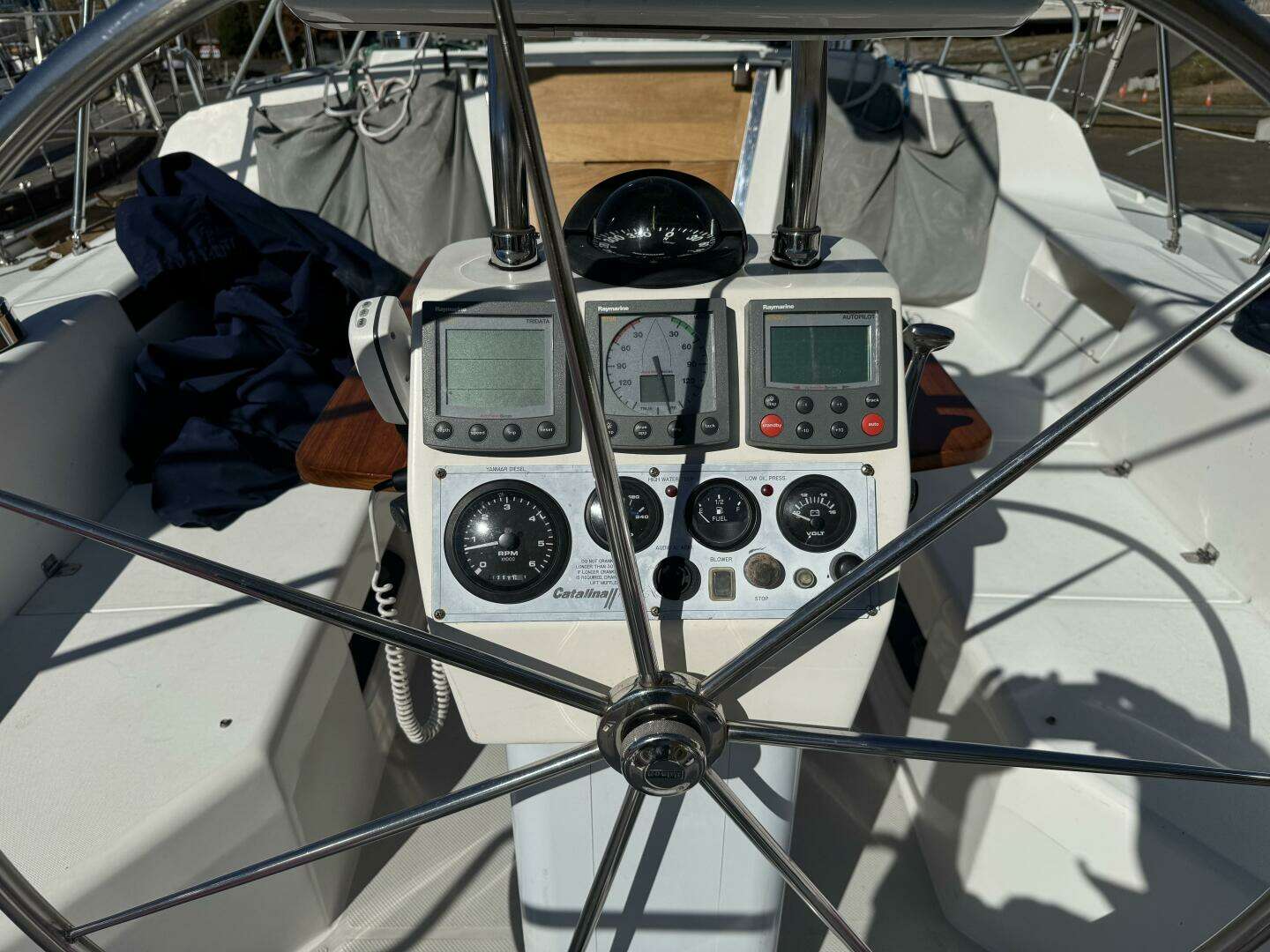 2004 Catalina MK II - Image 11