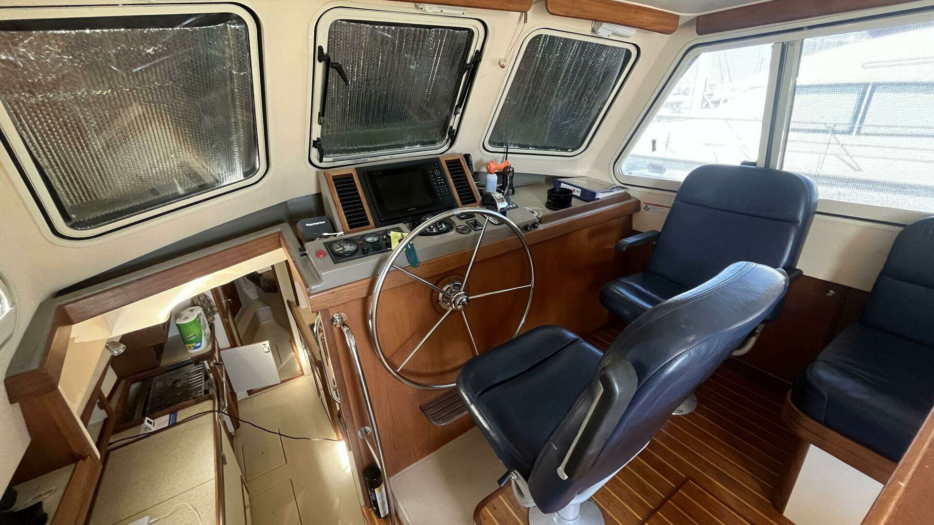 2008 Island Packet PY Trawler / Motorsailer - Image 14