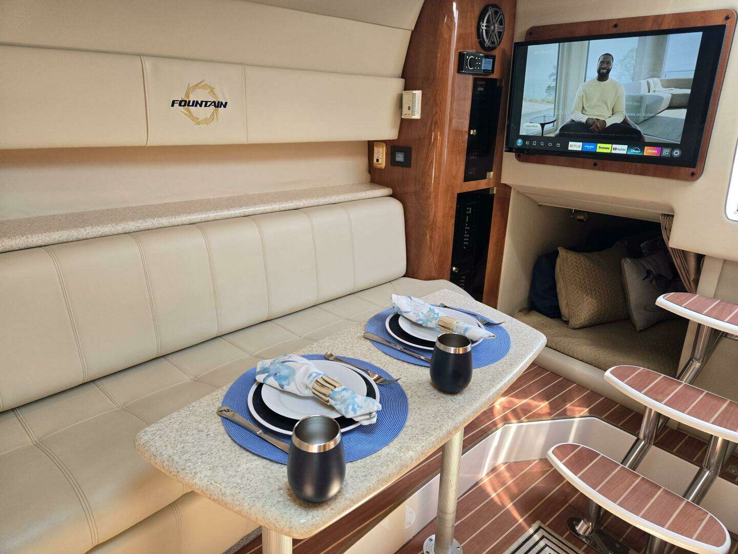 2007 Fountain 38 Express Cruiser - Image 13
