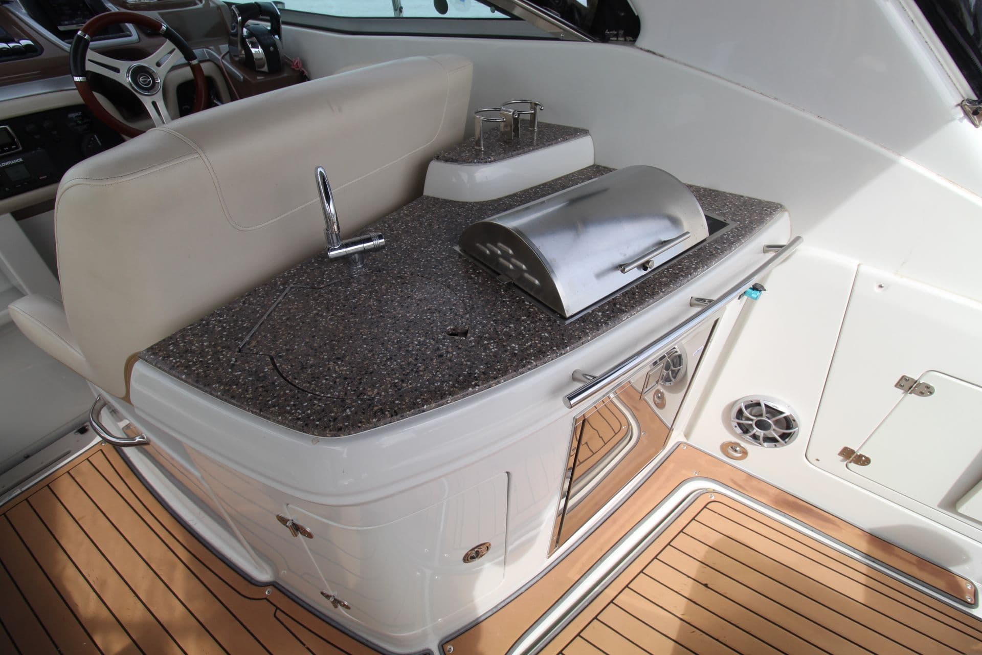 2017 Crownline 294 CR - 15