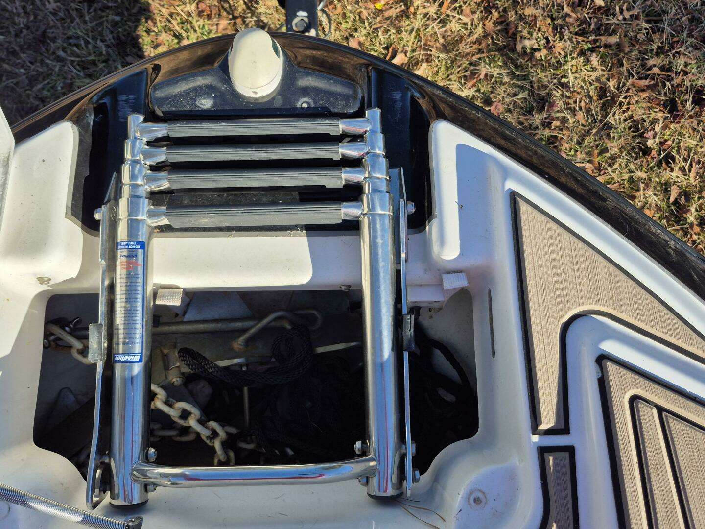 2011 Yamaha Boats 242 Limited S - Image 33