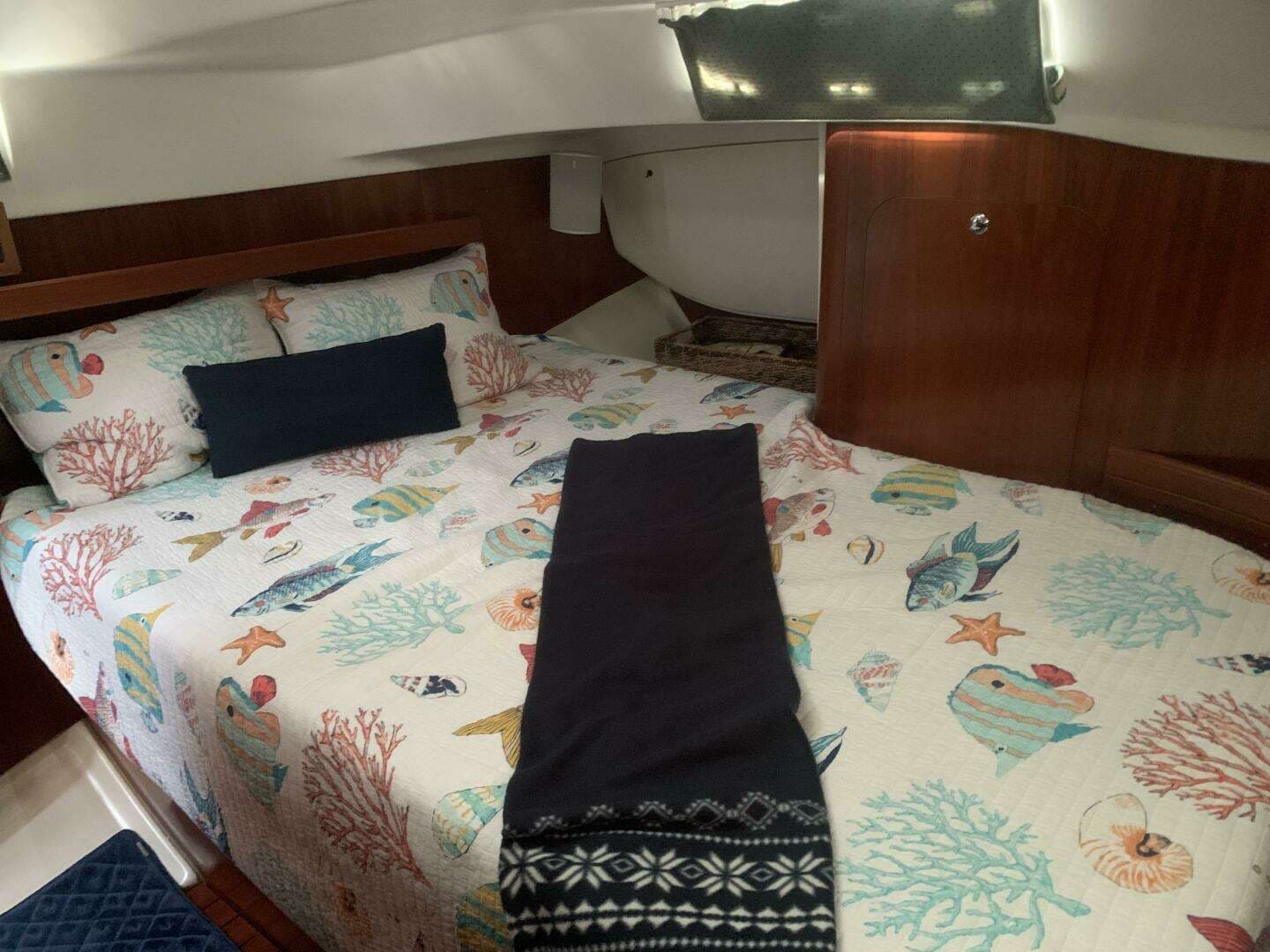 2000 Beneteau 36 Center Cockpit - Image 39