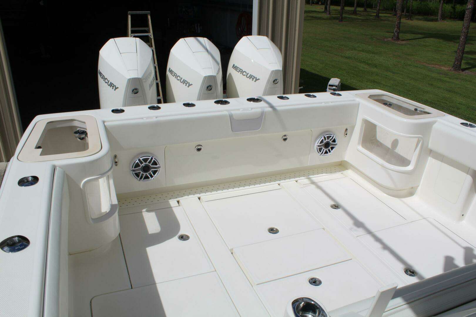 2022 SeaVee — - Image 106