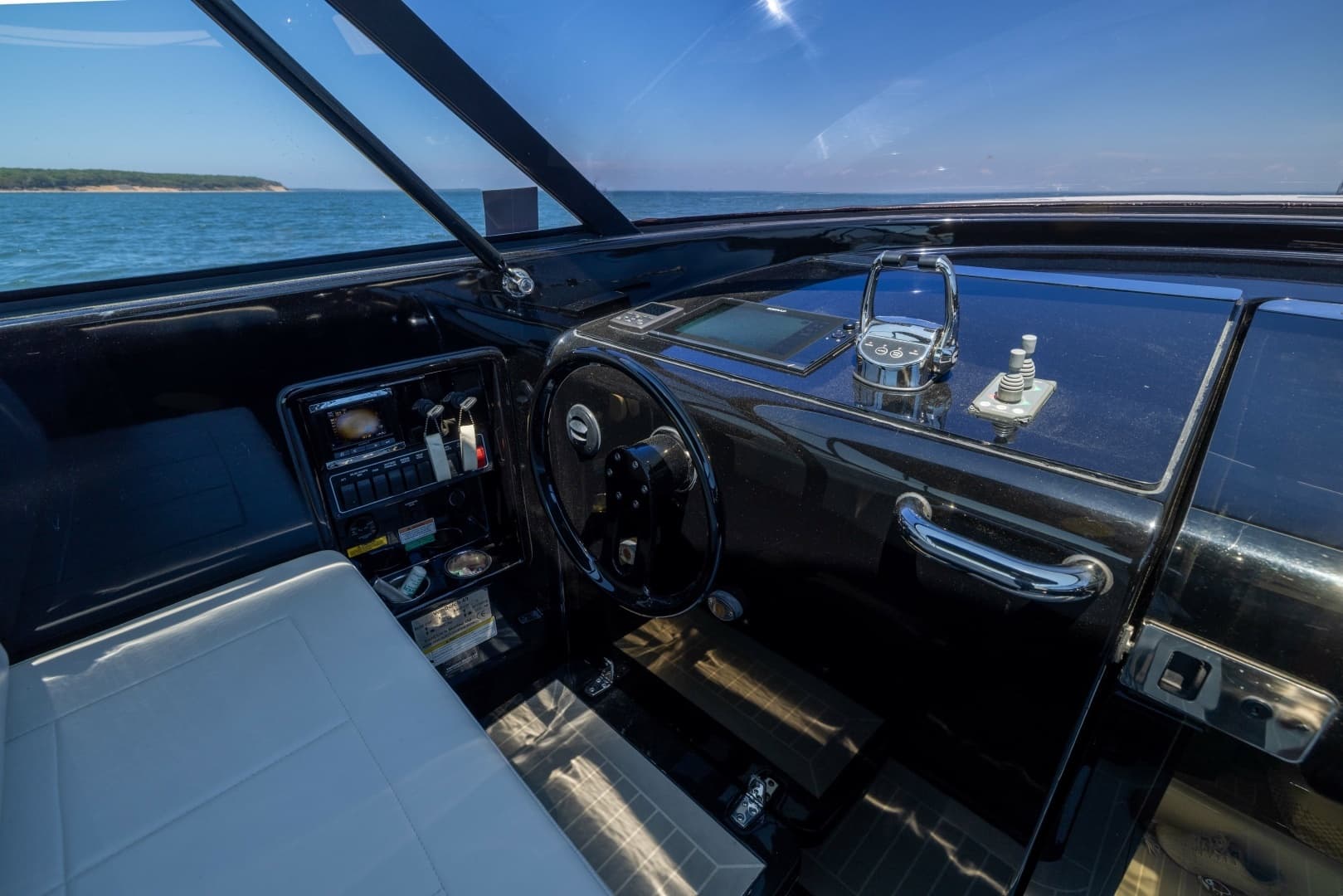 2016 VanDutch VanDutch 40 - Image 10