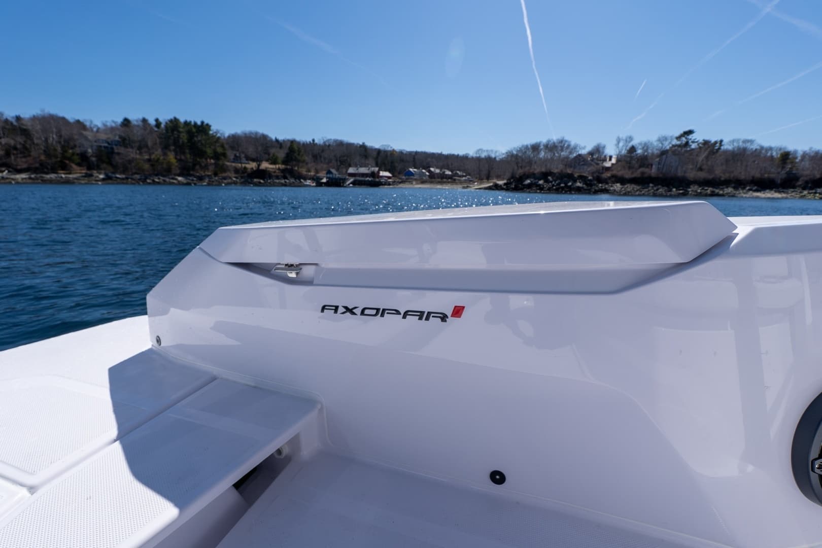 2026 Axopar Suntop - Image 31