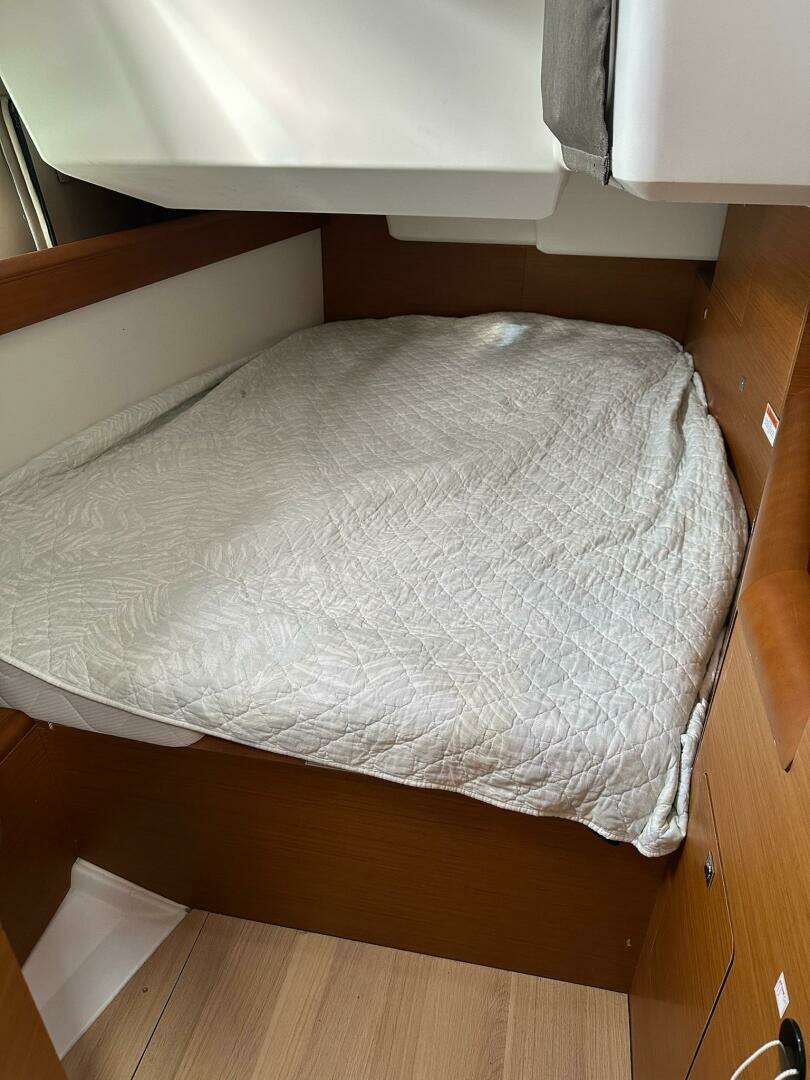 2018 Jeanneau Sun Odyssey 479 - Image 56