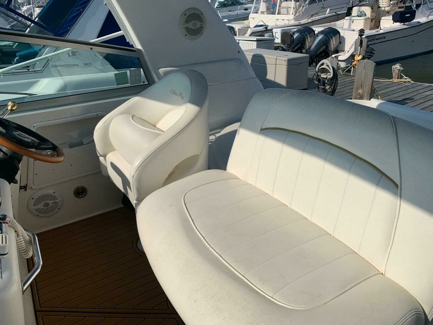 2002 Sea Ray Sundancer - Image 4