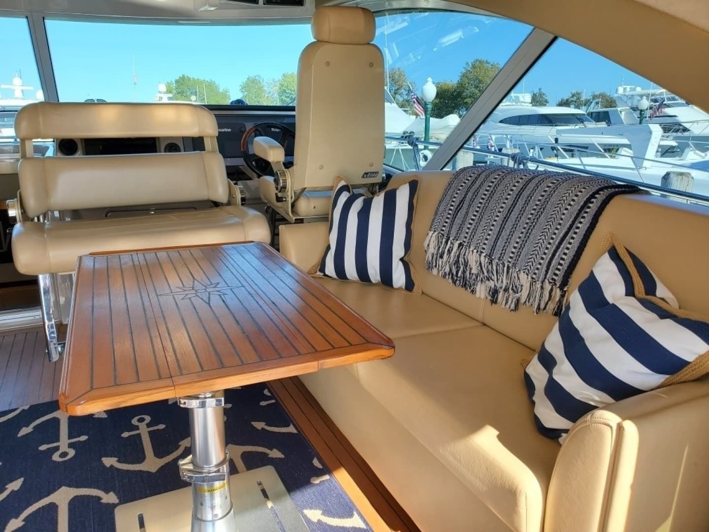 2006 Sea Ray 60 Sundancer - Image 23