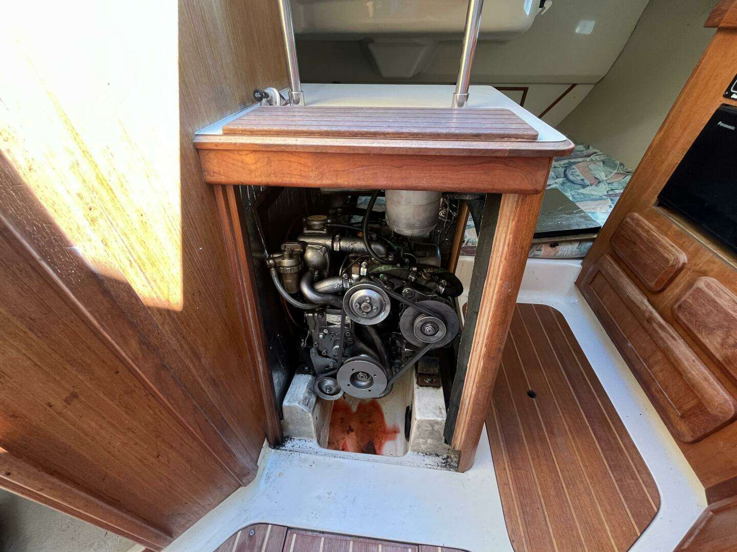 1994 Hunter 29.5 - Image 38