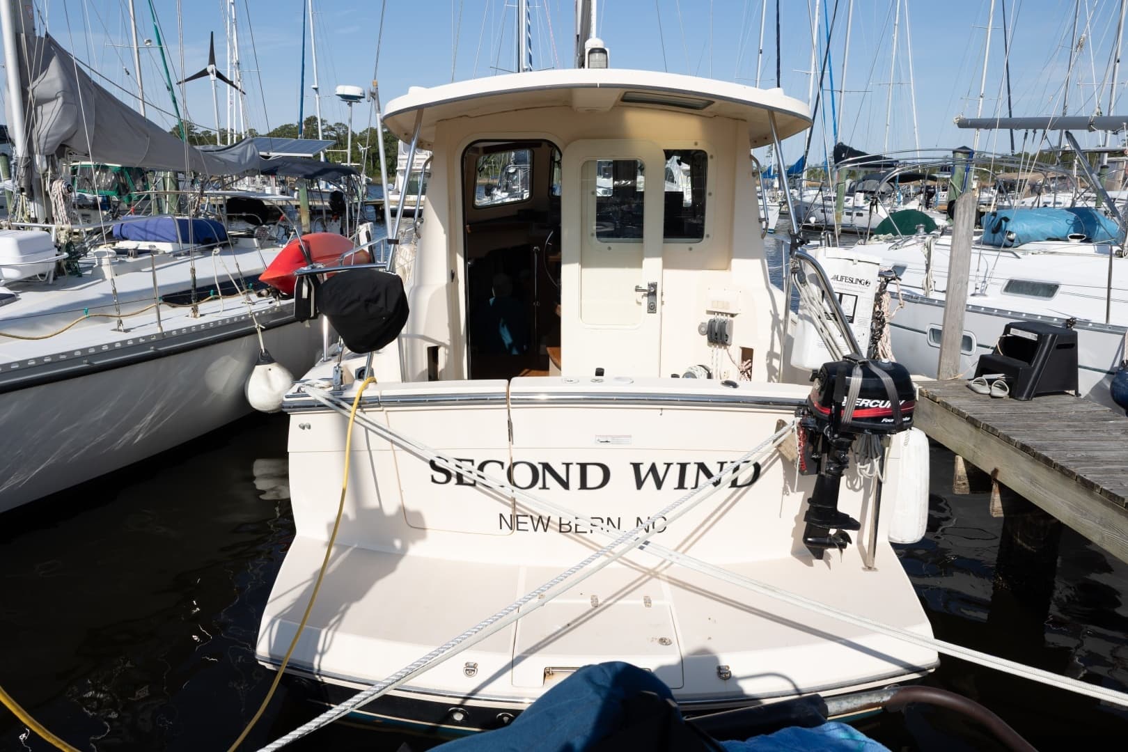 2007 Island Packet SP Cruiser - Image 8