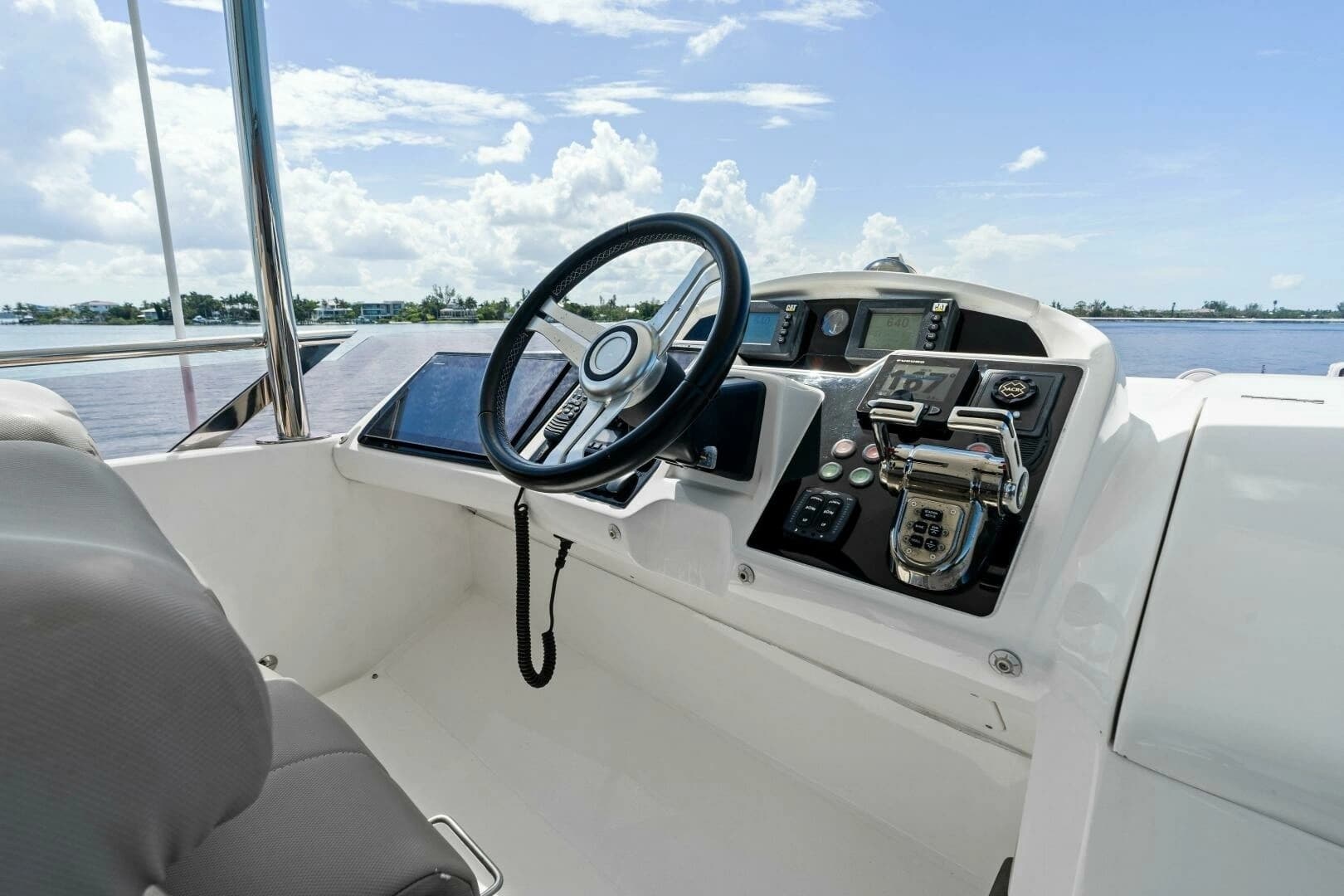 2015 Princess F60 - Image 47