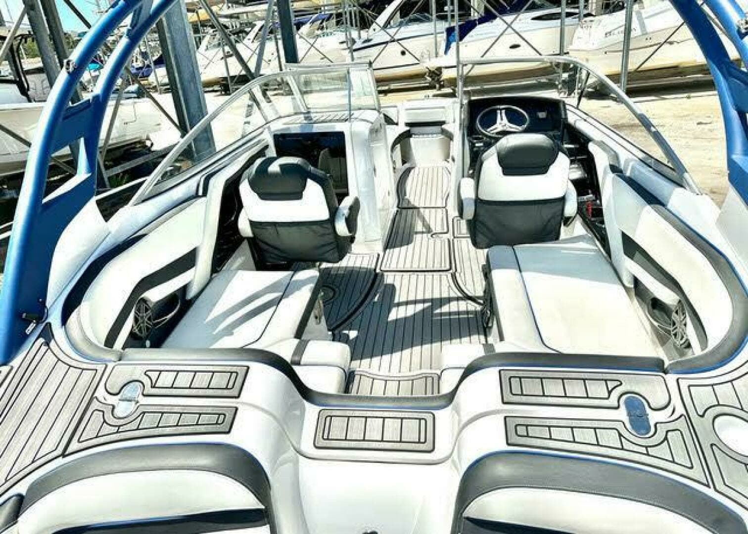 2018 Yamaha Boats — - Image 15