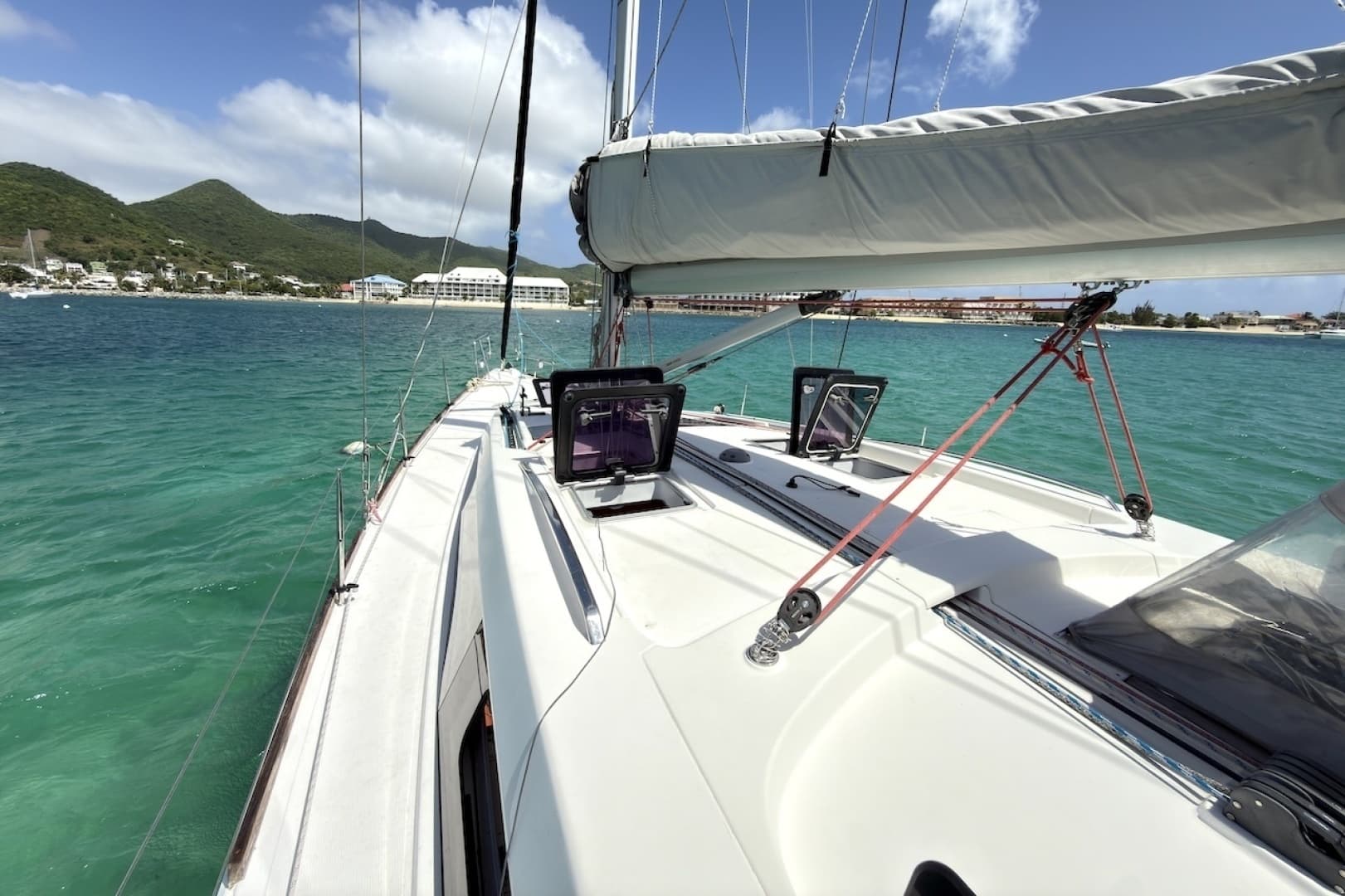 2013 Bavaria Vision 46 - Image 13