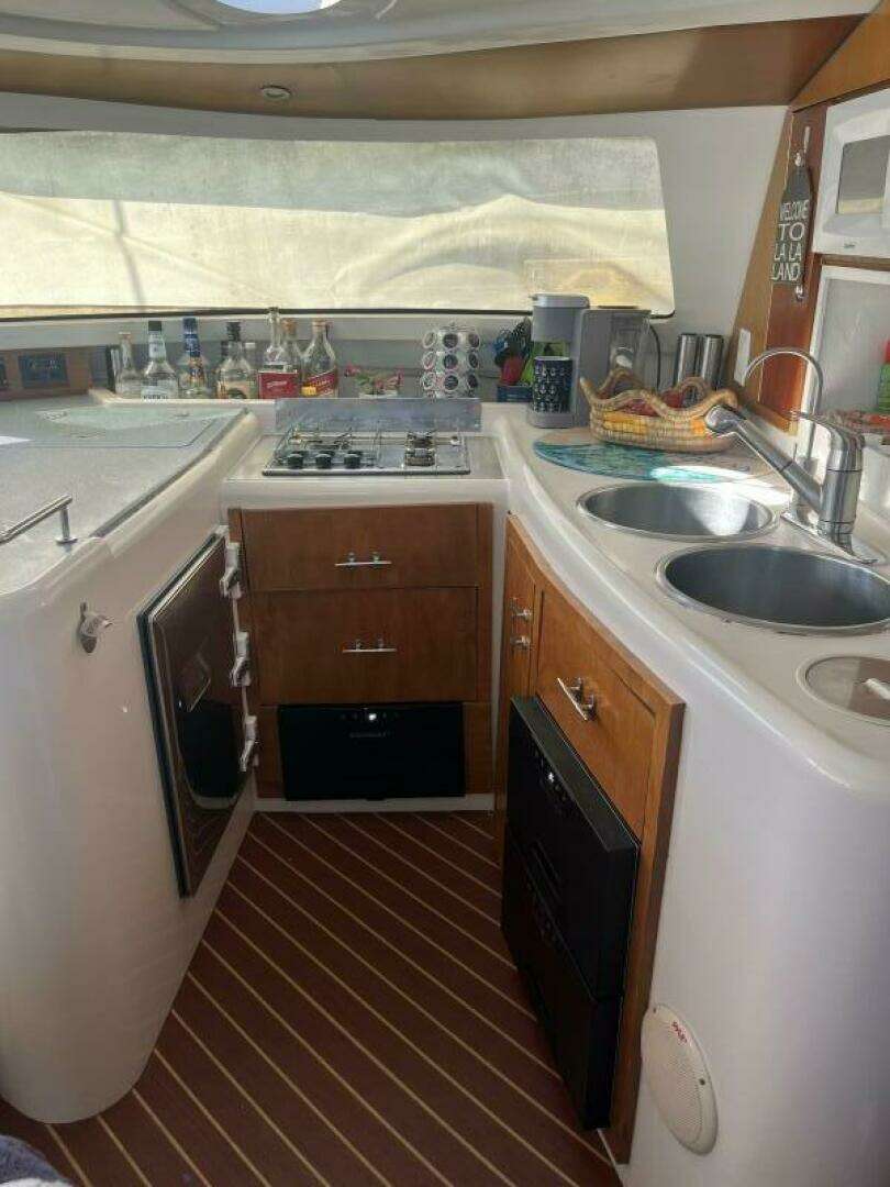 2000 Fountaine Pajot Belize - Image 22