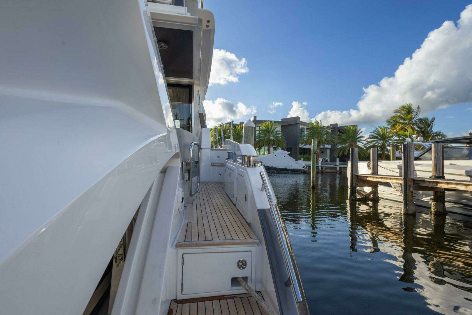 2023 Azimut S6 Sport-Fly - Image 11