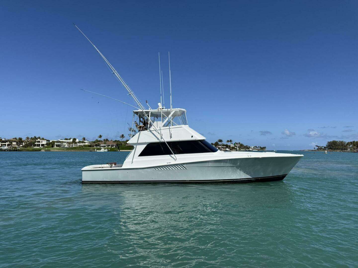 1992 Viking 50 Convertible - Image 40