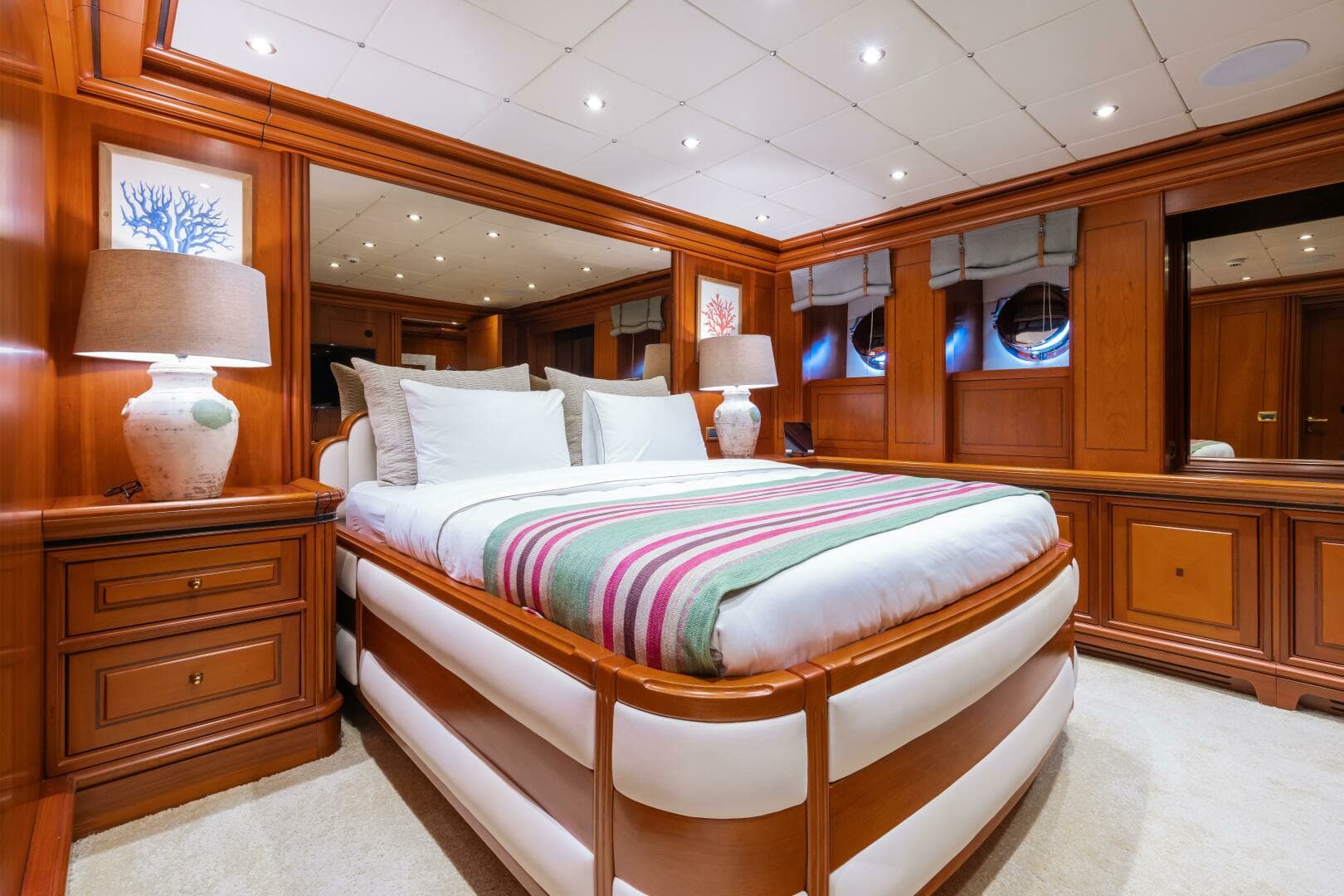 2007 Aegean Yacht — - Image 14