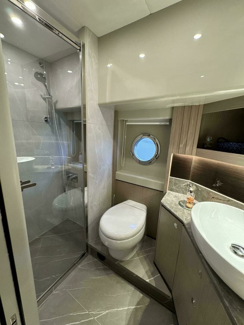 2023 Absolute 52 Navetta - Image 25