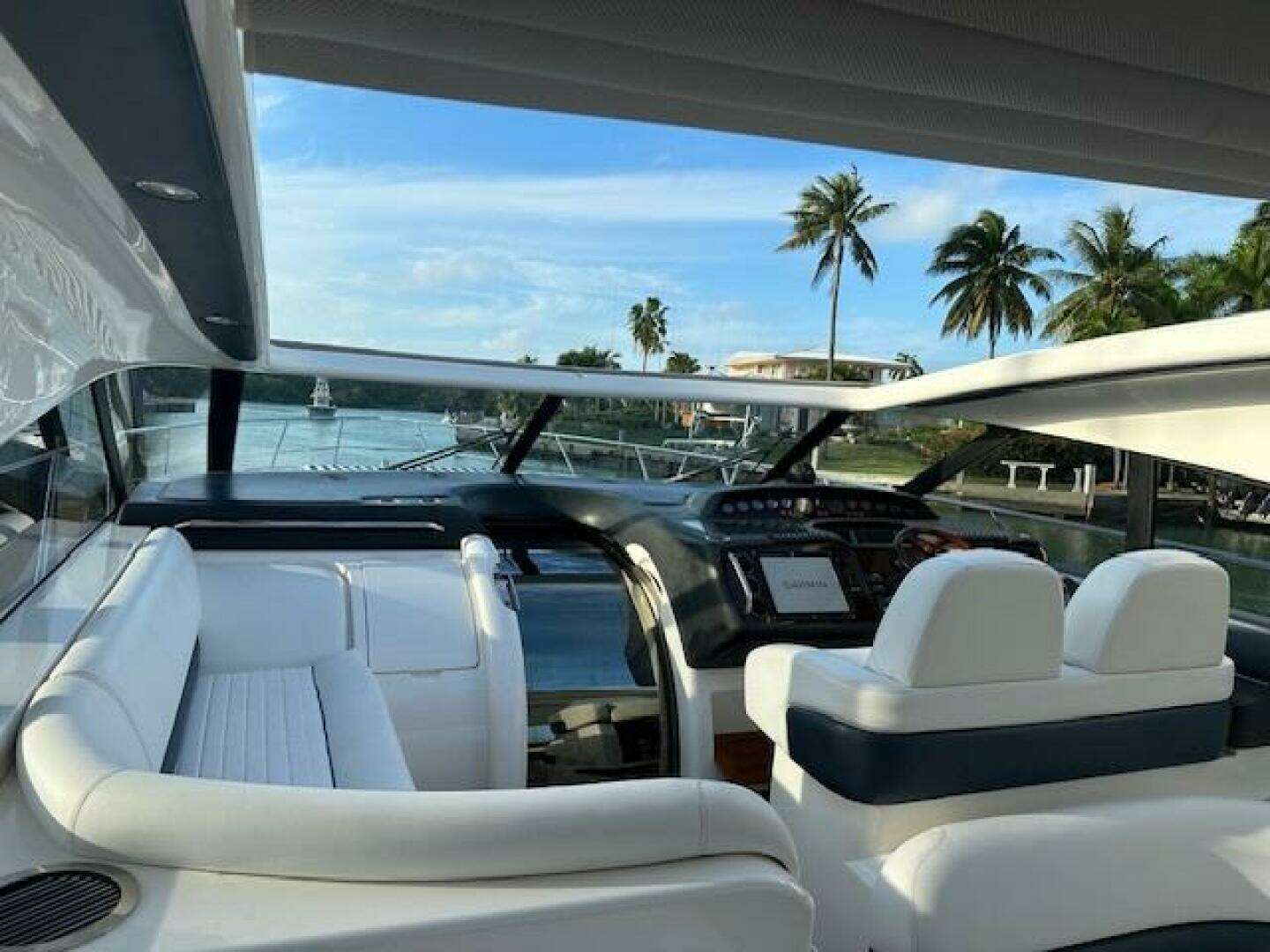 2006 Viking Princess 58V - Image 9