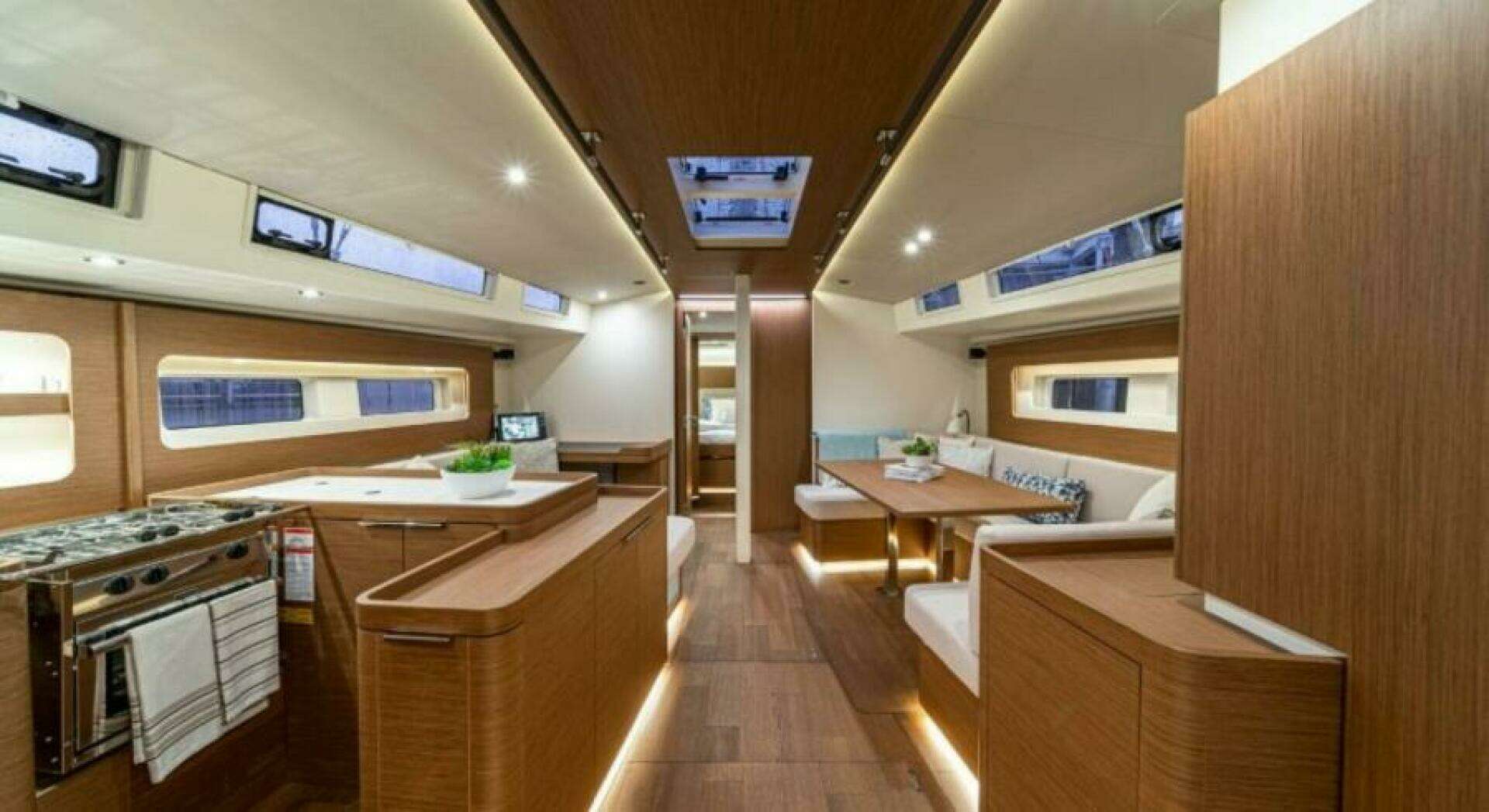 2025 Beneteau Oceanis Yacht 54 - Image 10