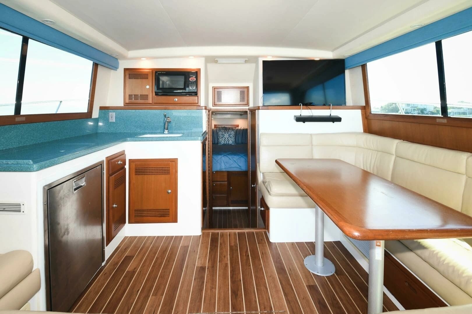 2001 Cabo 35 Flybridge - Image 3