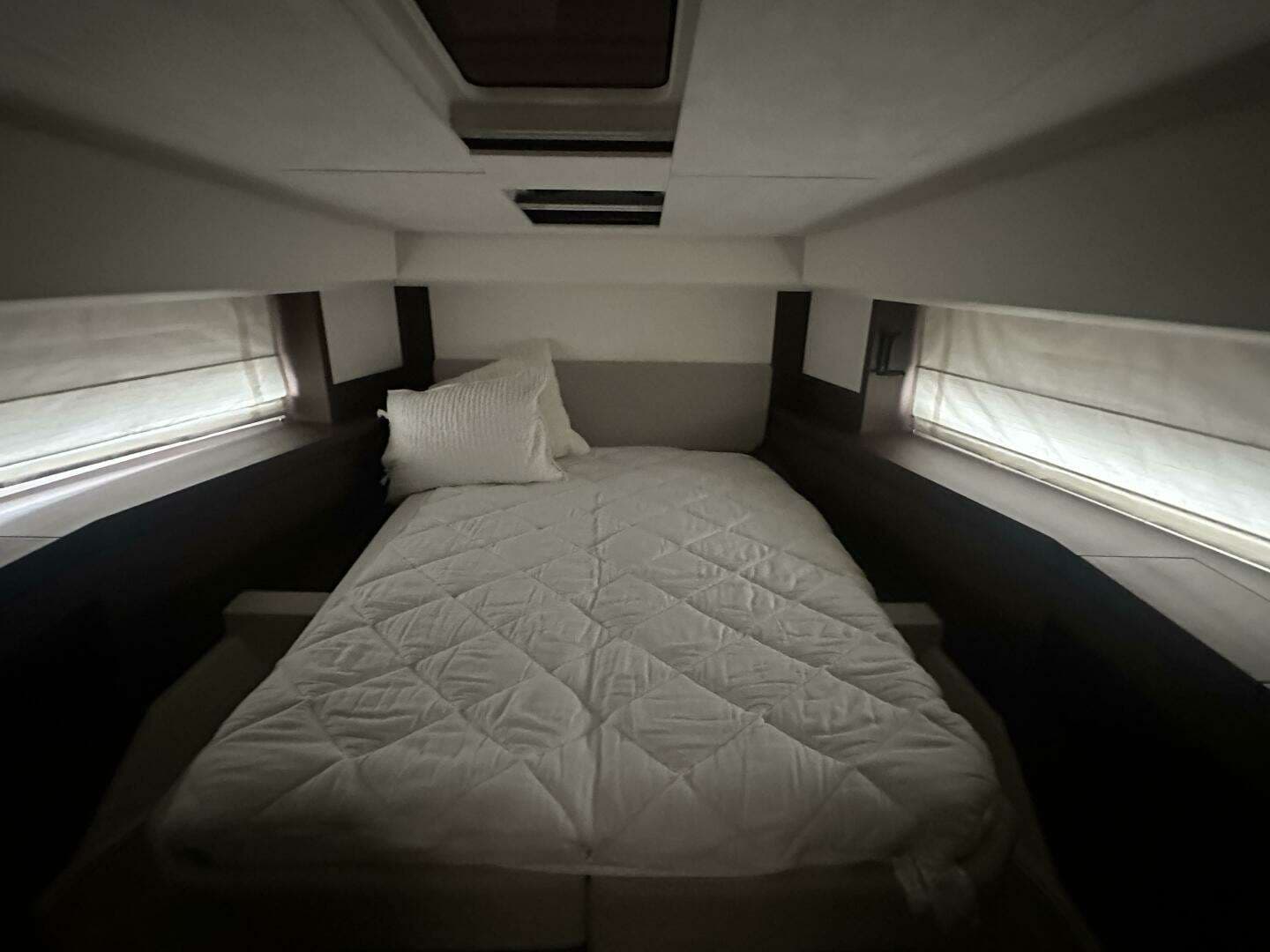 2020 Prestige 460S - Image 32