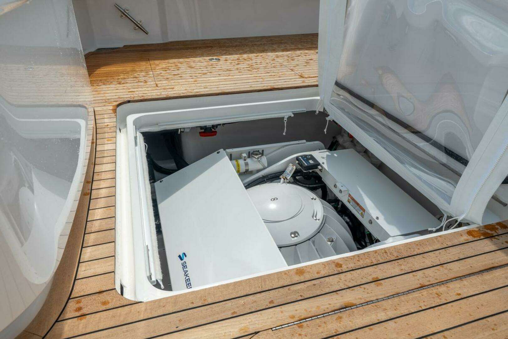 2025 Viking 54 Sport Tower - Image 37
