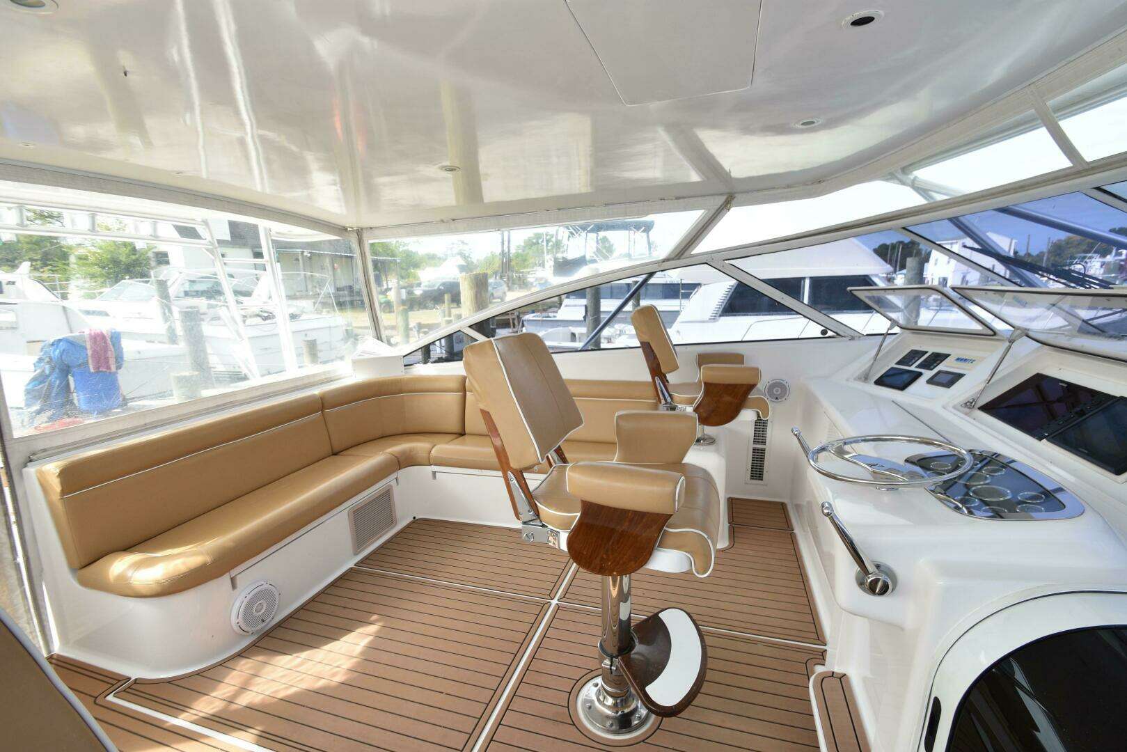 2003 Viking 45 Express - Image 11