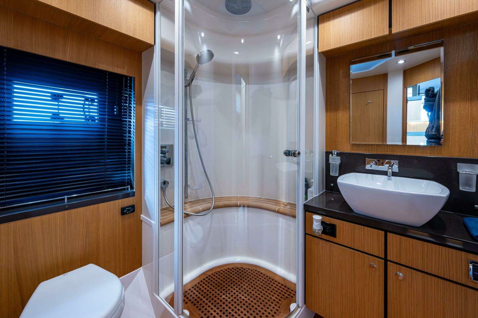 2015 Fairline 78 Squadron - Image 77