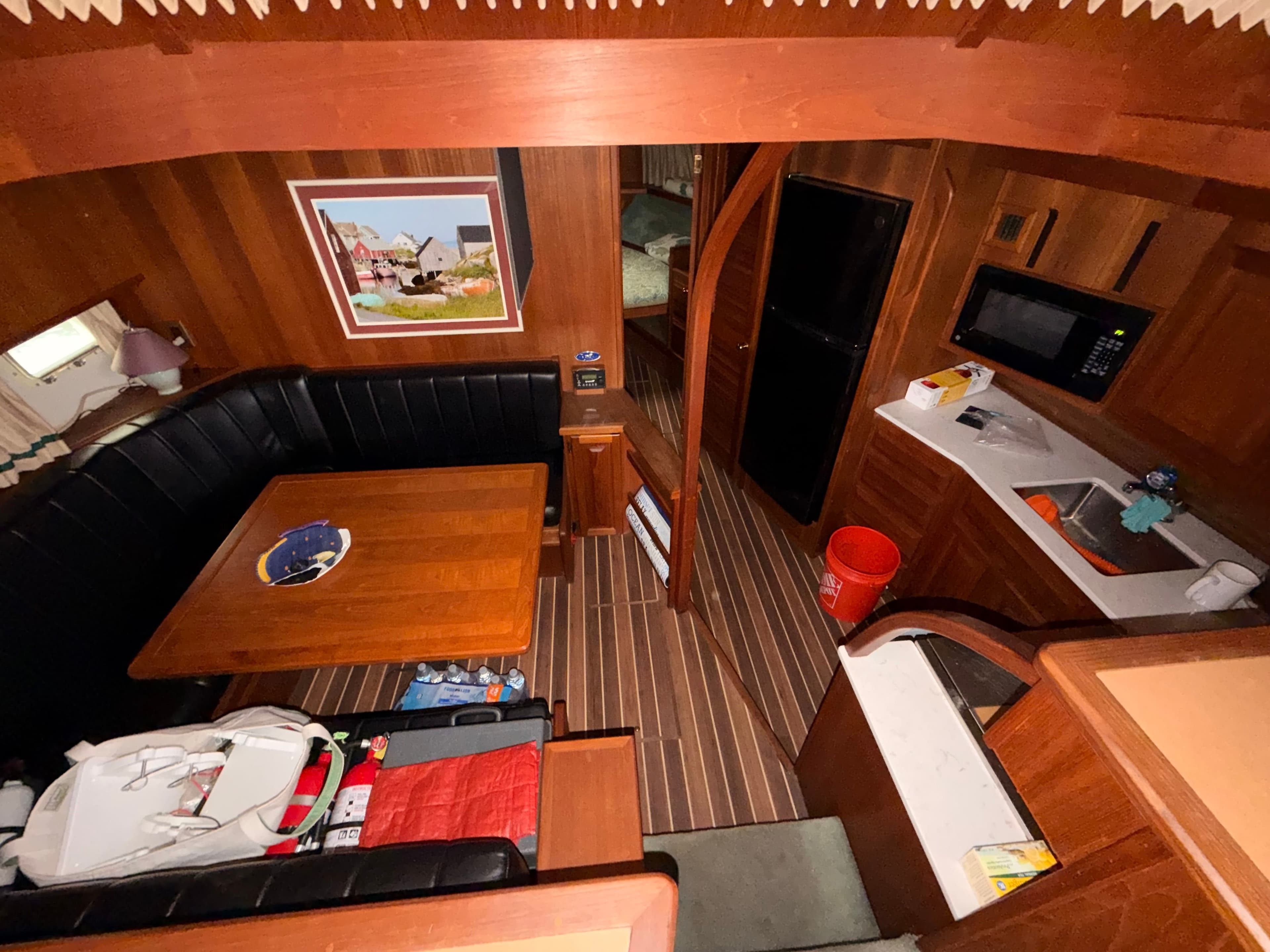 1987 Viking Dbl Cabin Motor Yacht - 49