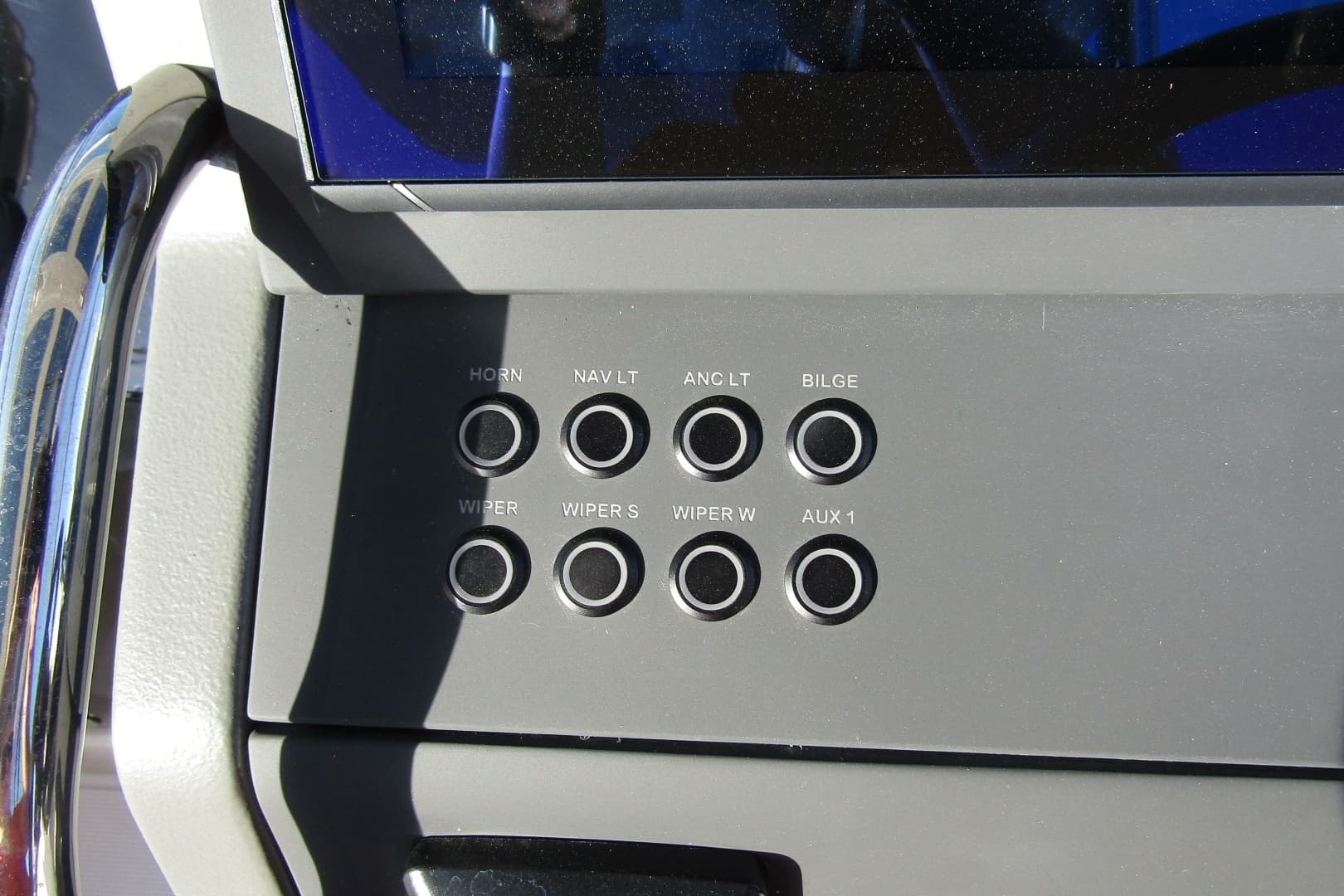 2025 Nimbus Tender 9 - Image 12