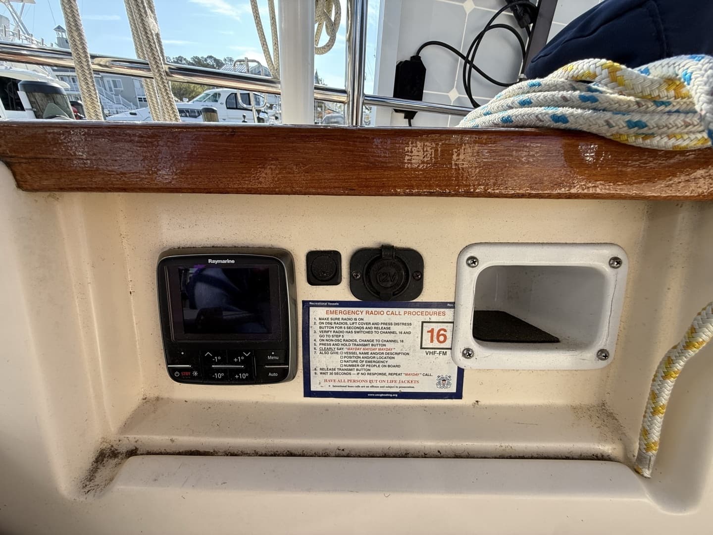2003 Island Packet 380 - Image 17