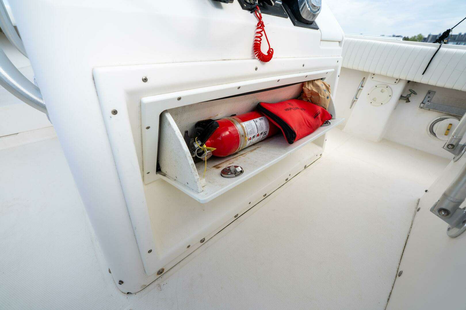 2003 Regulator — - Image 9