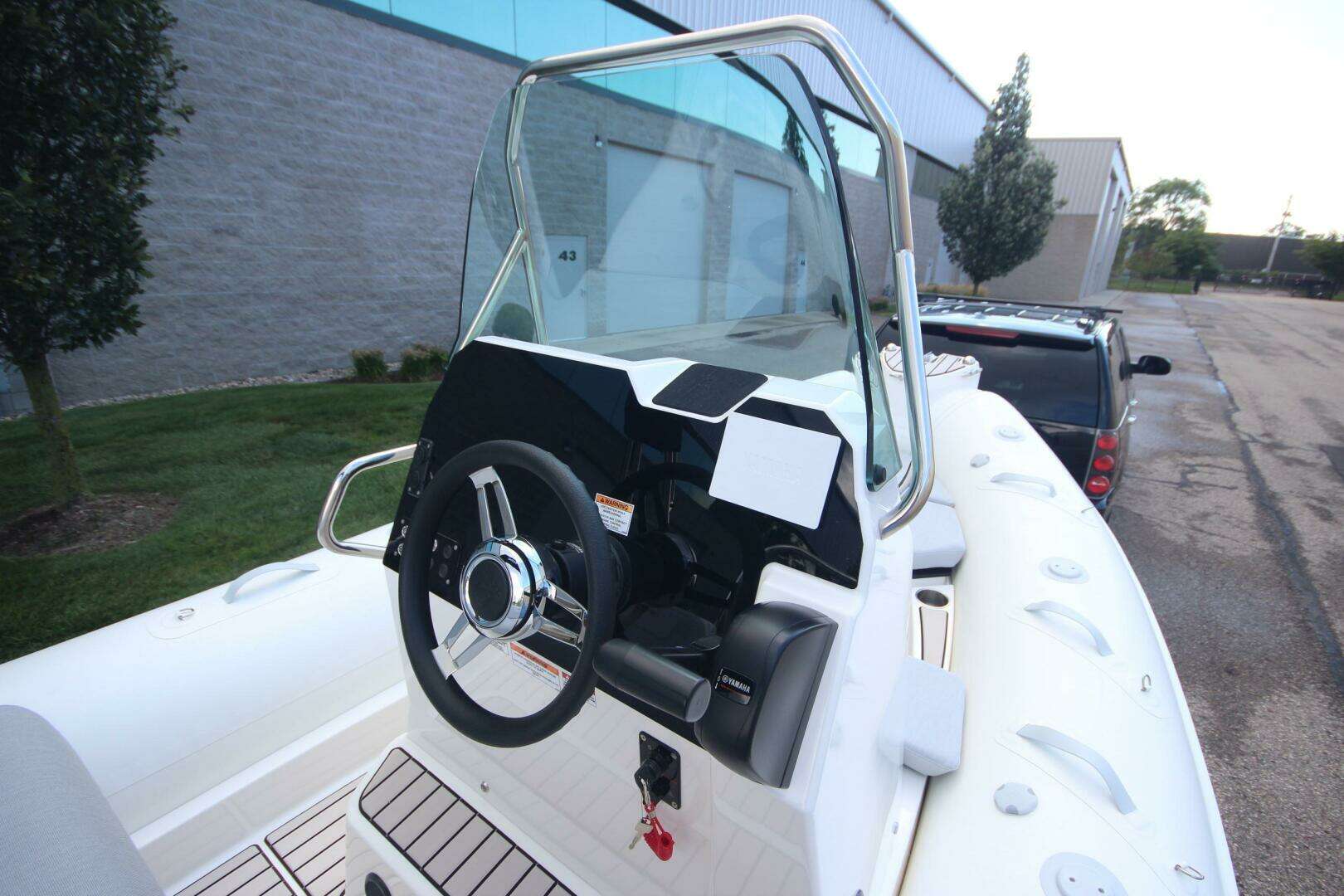 2025 Zodiac Medline 5.8 NEO - Image 13