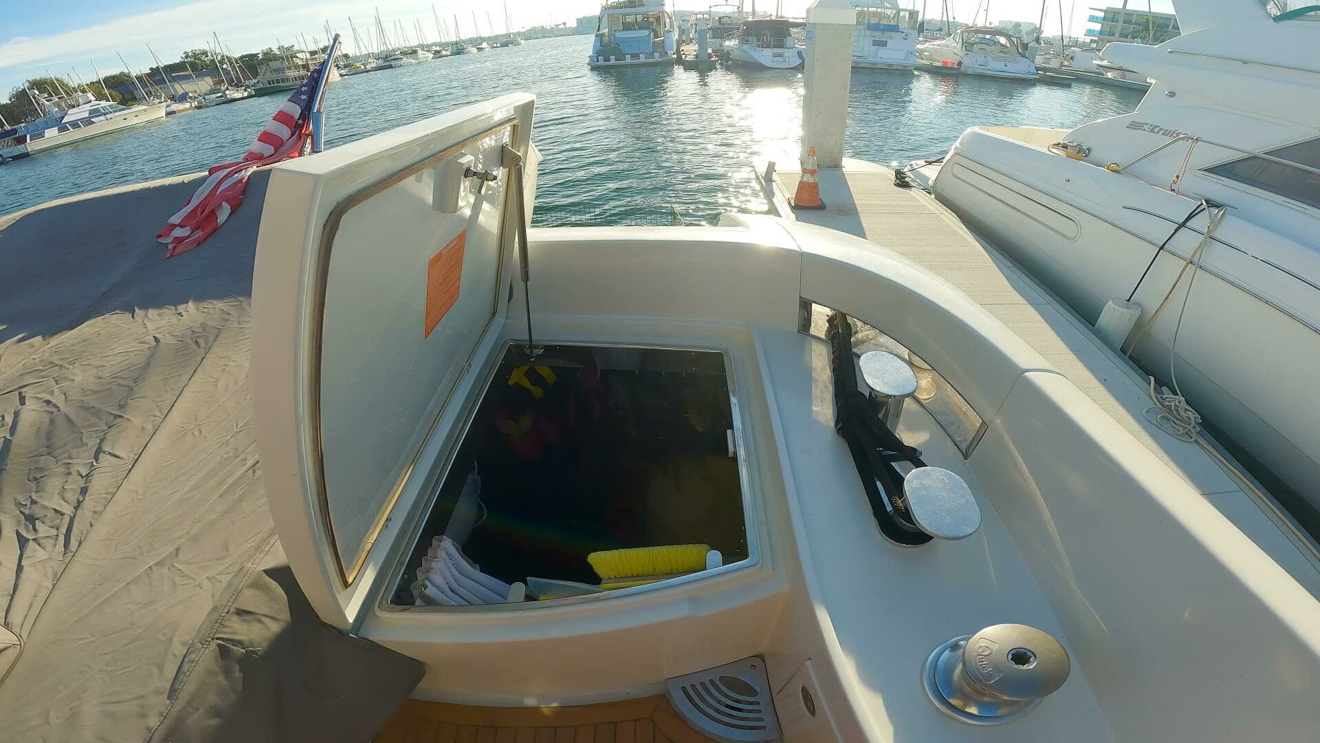 2011 Azimut 68S - Image 27