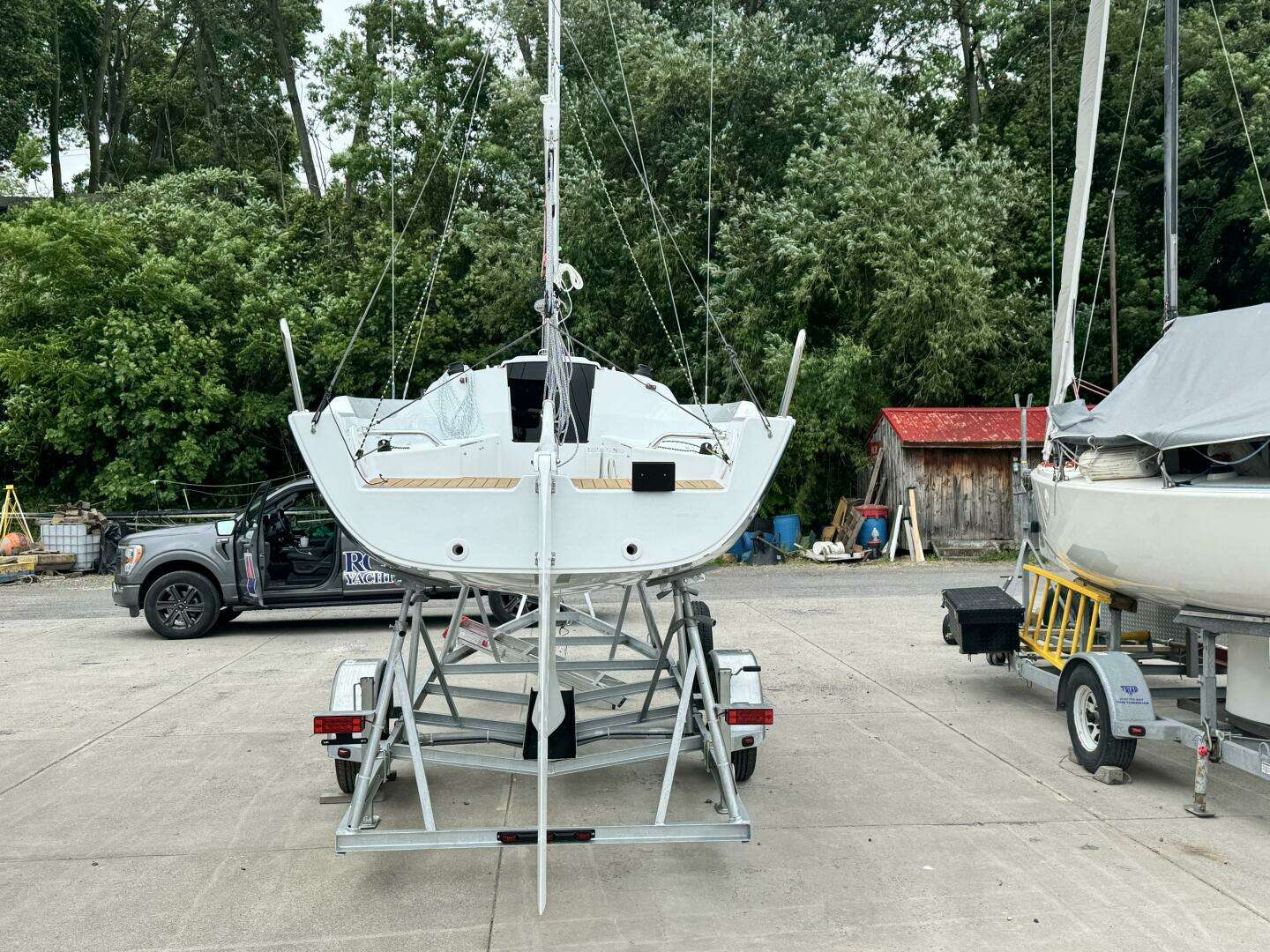 2025 J Boats J7 - Image 6