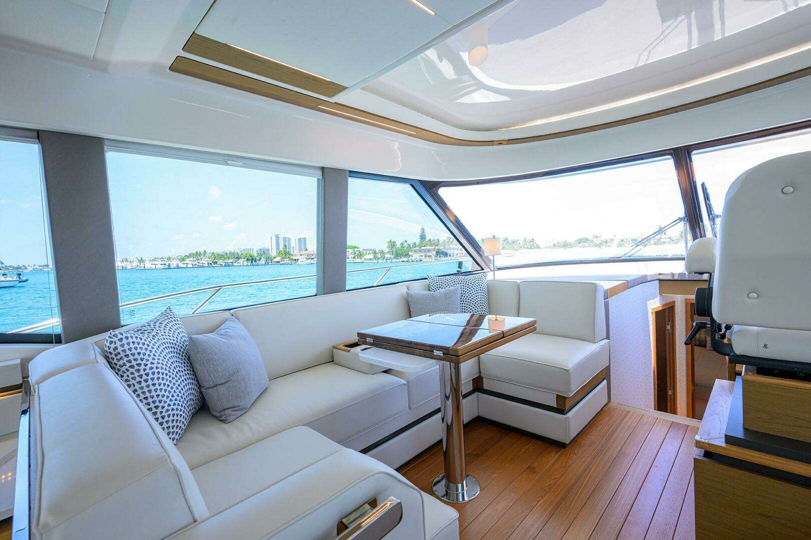 2023 Tiara Yachts C49 - Image 7